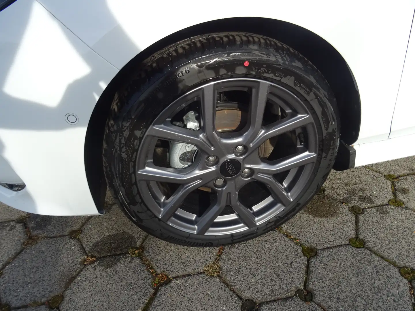 Ford Fiesta 1.0 Ecoboost ST-Line +Kamera+Winter-Paket Blanc - 2