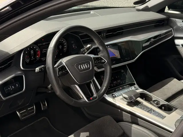 Audi A6 view 2