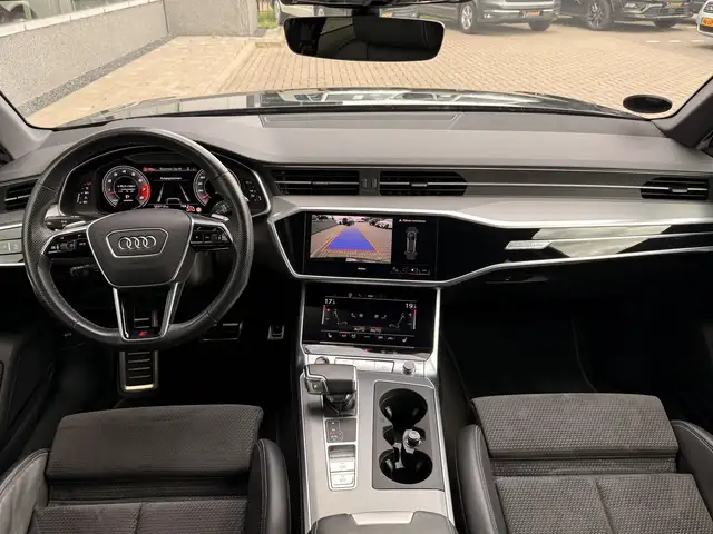Audi A6 view 19