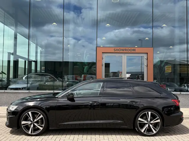 Audi A6 view 6