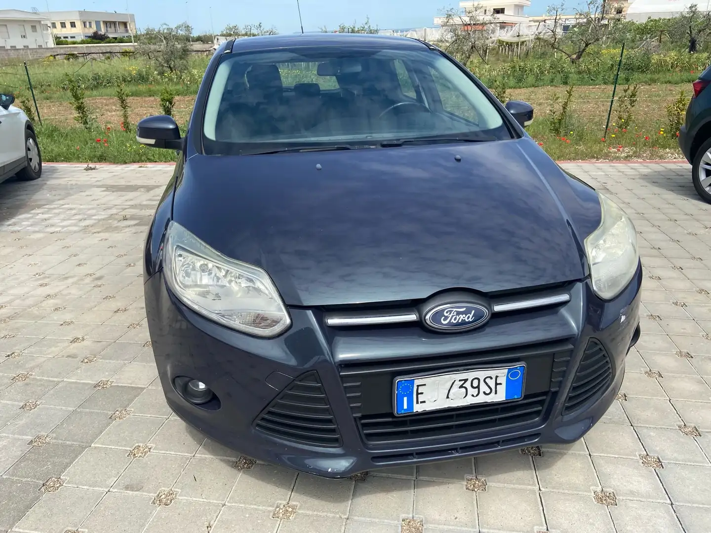 Ford Focus Focus 5p 1.6 tdci  95cv Grigio - 2