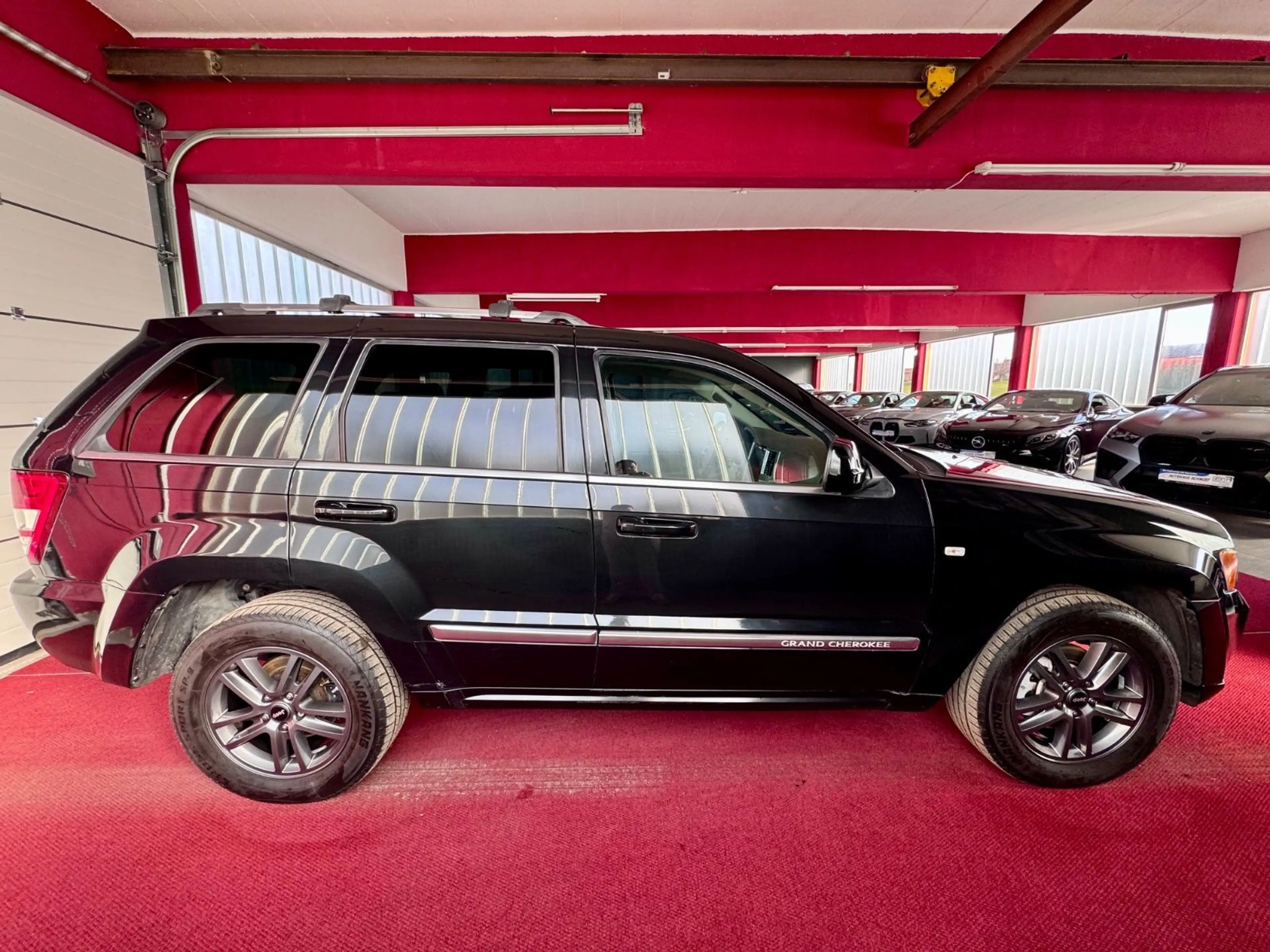 Jeep Grand Cherokee GrandCherokee 3.0CRD Overland Facelift AHK Xenon — photo 5