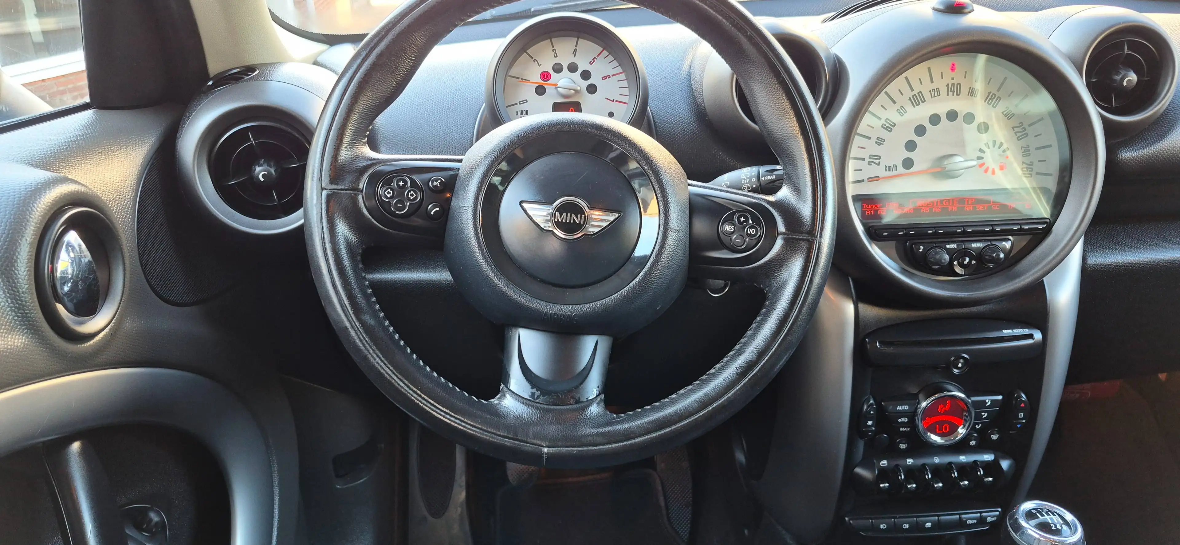 MINI One D Countryman Mini Countryman 1.6 D One DPF — photo 9