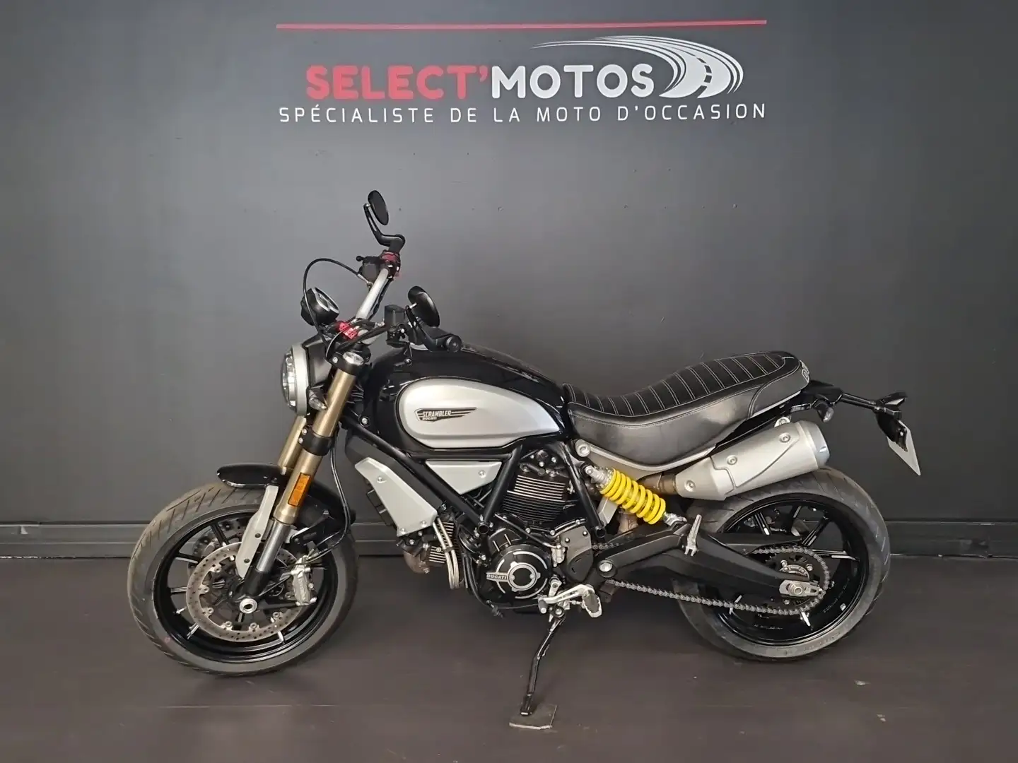 Ducati Scrambler Noir - 2