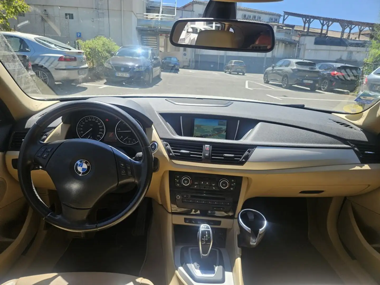 BMW X1 xDrive 20d 184 Executive A GAR 1 AN g - 2