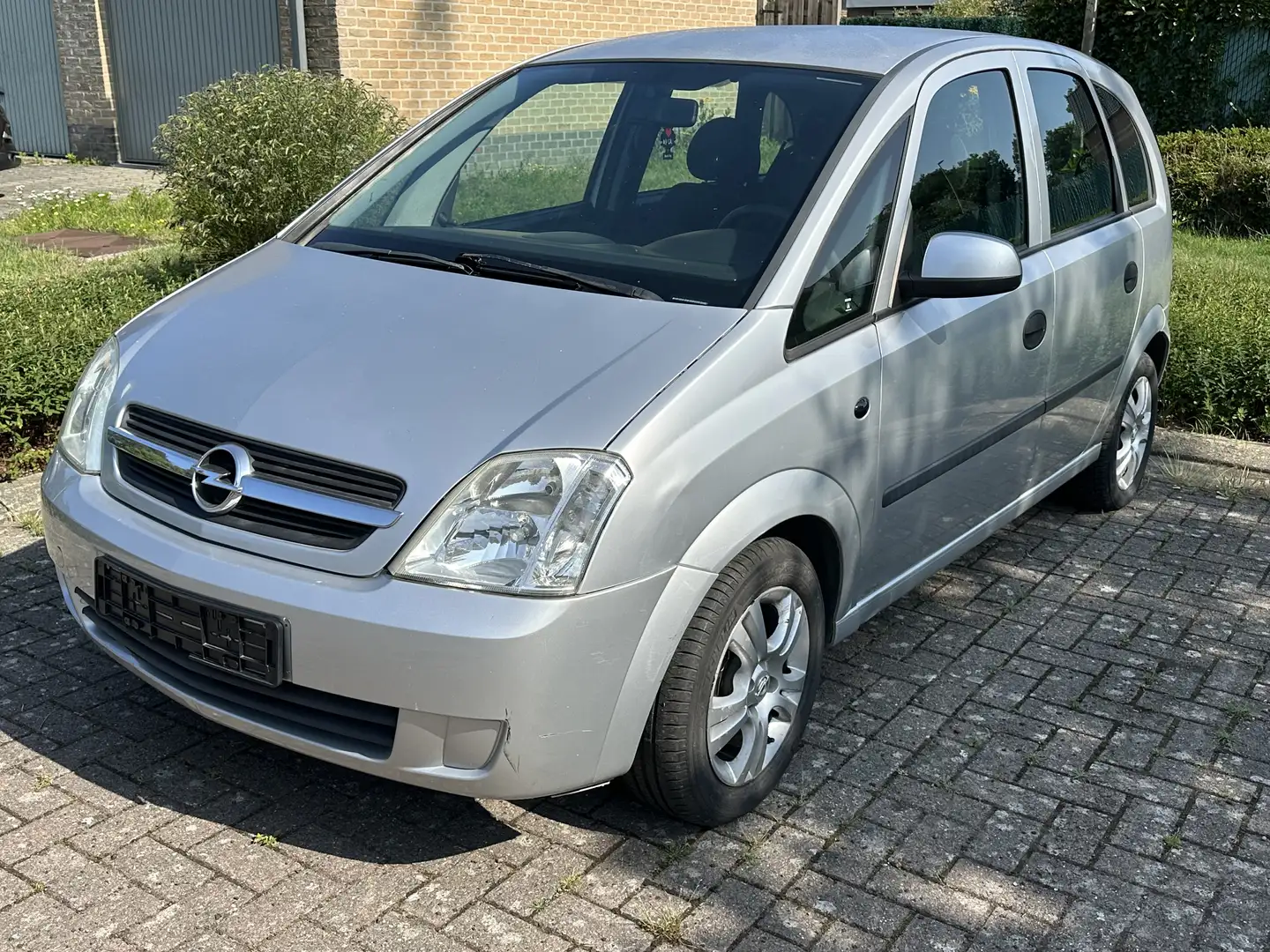 Opel Meriva 1.6 16V Edition Zilver - 1
