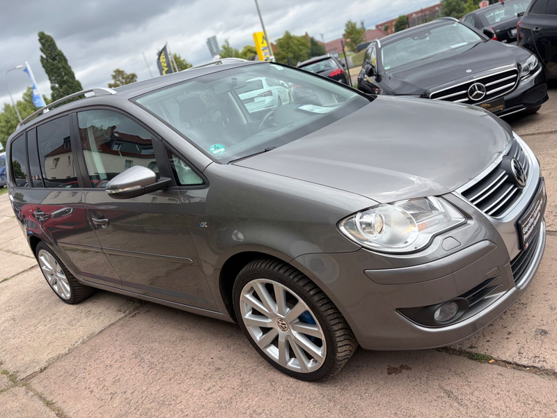 Volkswagen Touran R-Line Edition — photo 3