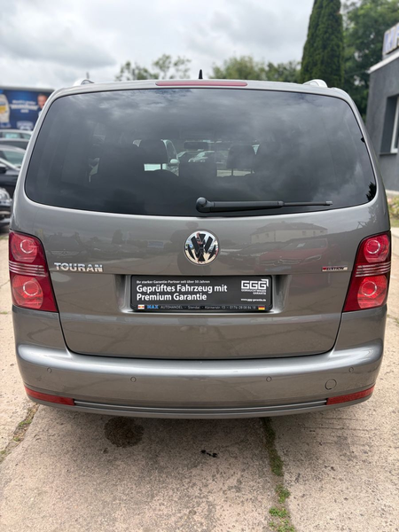 Volkswagen Touran R-Line Edition — photo 9