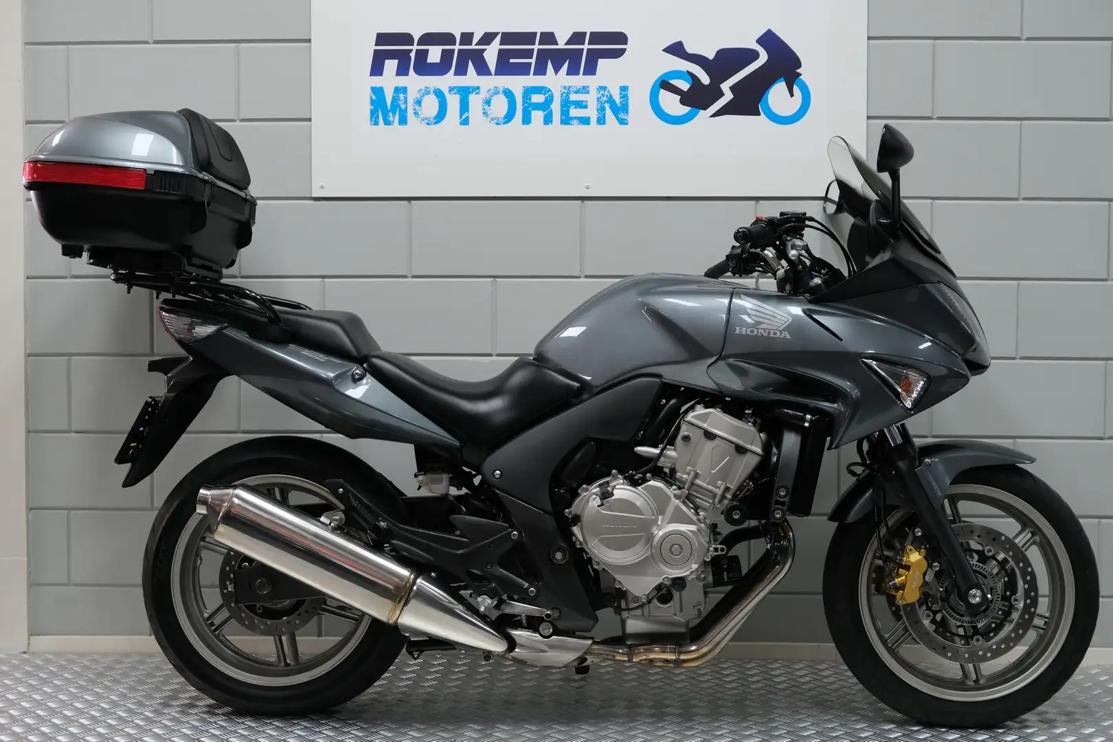 Honda CBF 600 ABS Grijs - 1