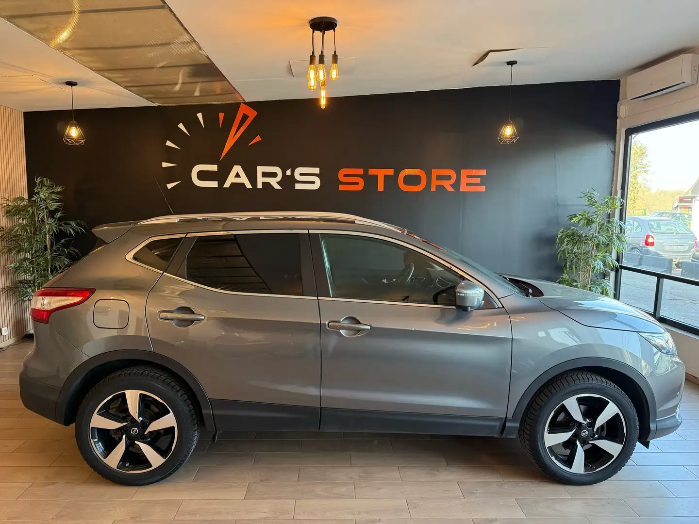 Nissan Qashqai 1.2 Business Edition * Garantie 12 Mois * Gris - 1