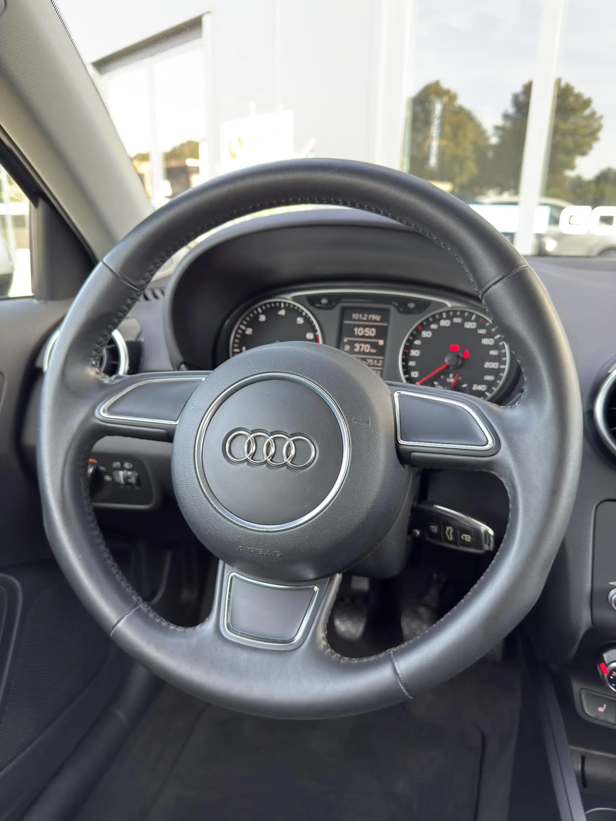 Audi A1 Sportback 1.2 TFSI Attraction AIRCO! — photo 8