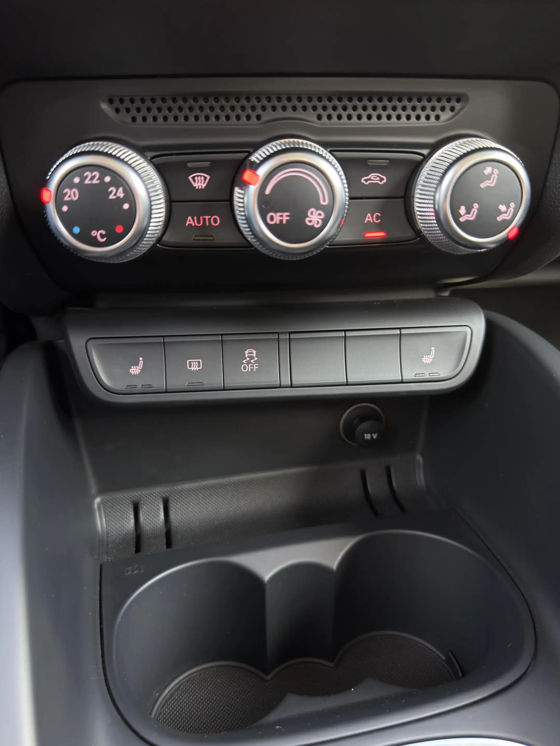 Audi A1 Sportback 1.2 TFSI Attraction AIRCO! — photo 14
