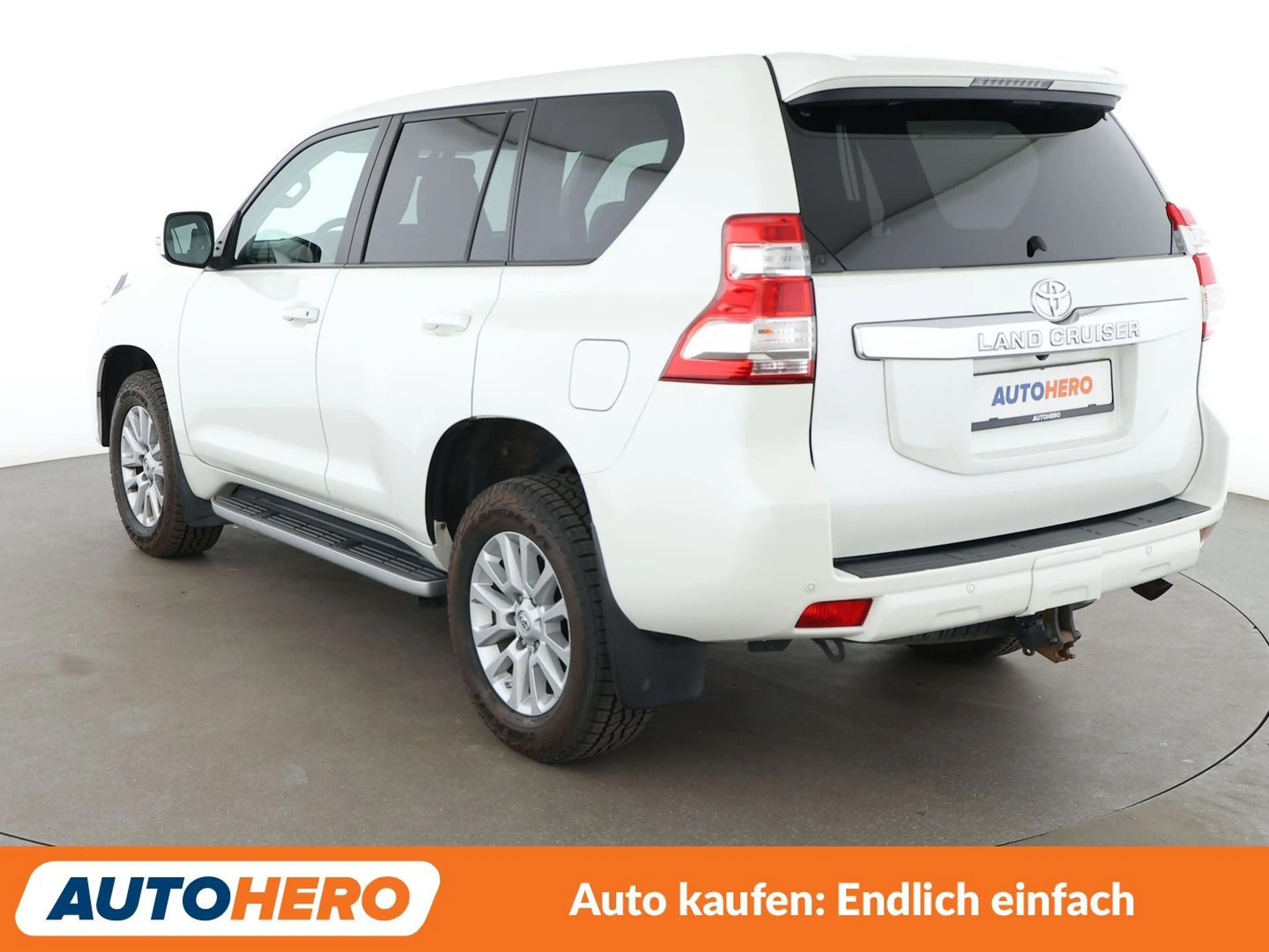 Toyota Land Cruiser 2.8 D-4D Executive Aut.*NAVI*LED*TEMPO*CAM*PDC*SHZ — photo 4