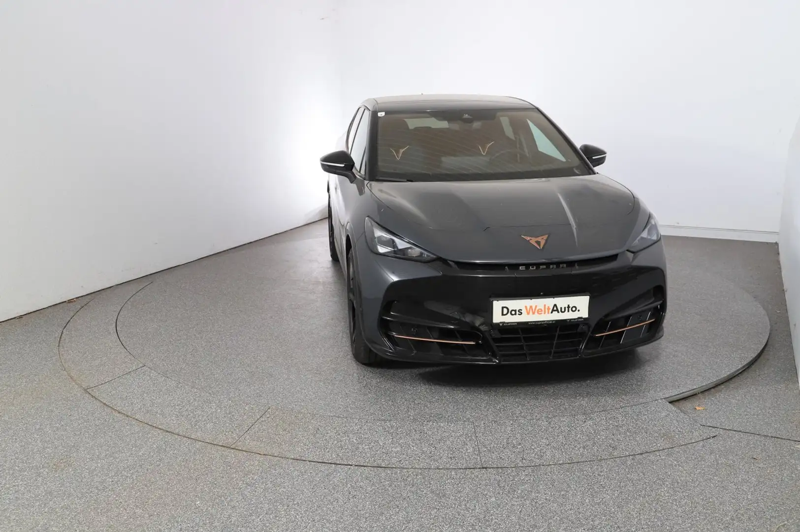 CUPRA Tavascan VZ Adrenaline 4Drive250kW/340PS Grau - 2