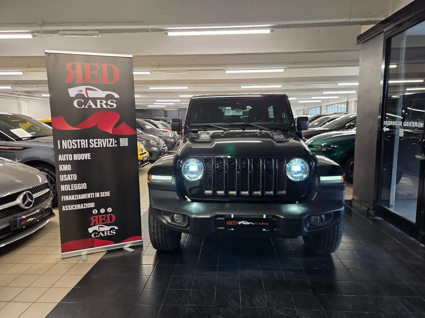 Jeep Wrangler 4xe Unlimited 2.0 atx phev Sahara 4xe auto Schwarz - 1