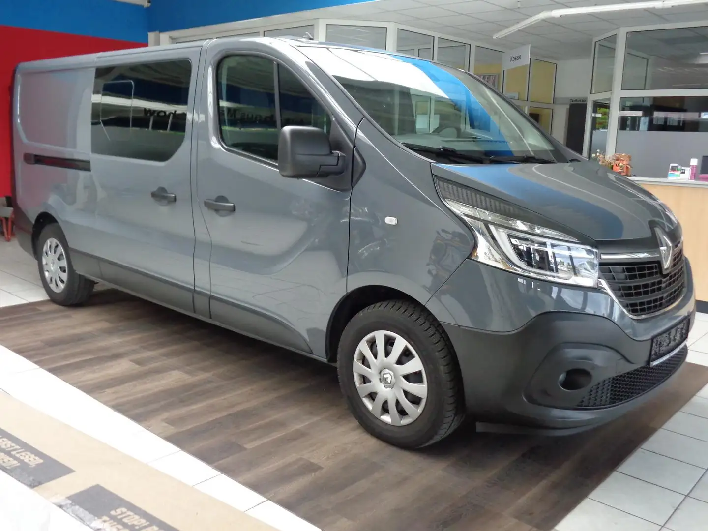 Renault Trafic Aut.L2 Doka Kam.SHZ.LED.2xSchieb.5-Sitze Grau - 2