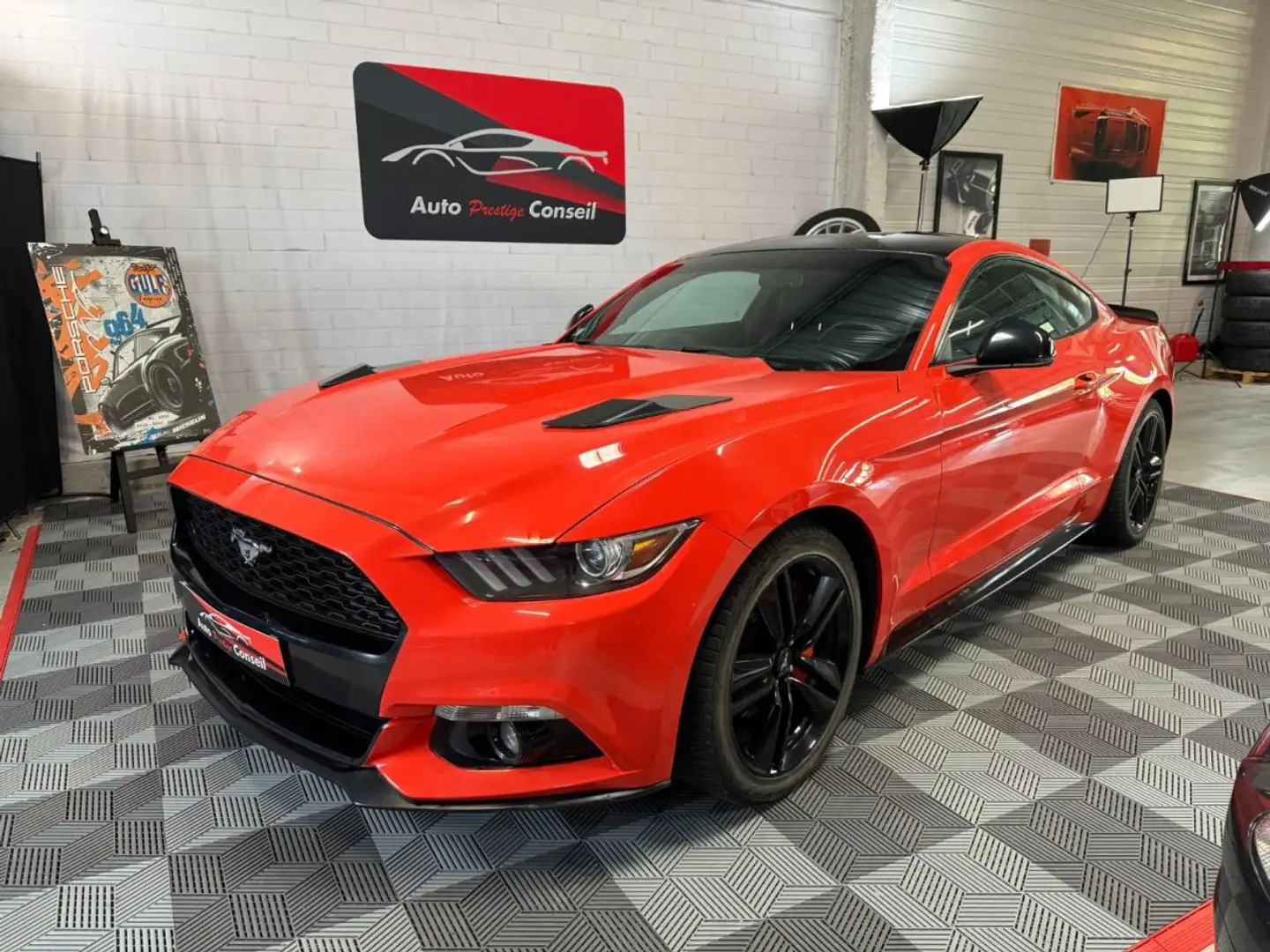 Ford Mustang 3.7 V6 Oro - 1