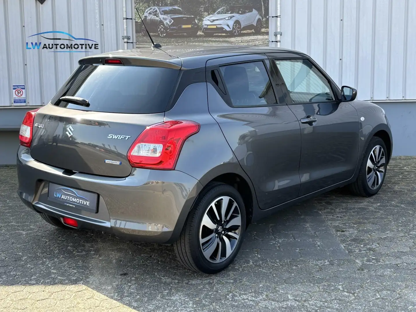 Suzuki Swift 1.2 Smart Hybrid Select | Navi | Camera | 16 inch| Gris - 2