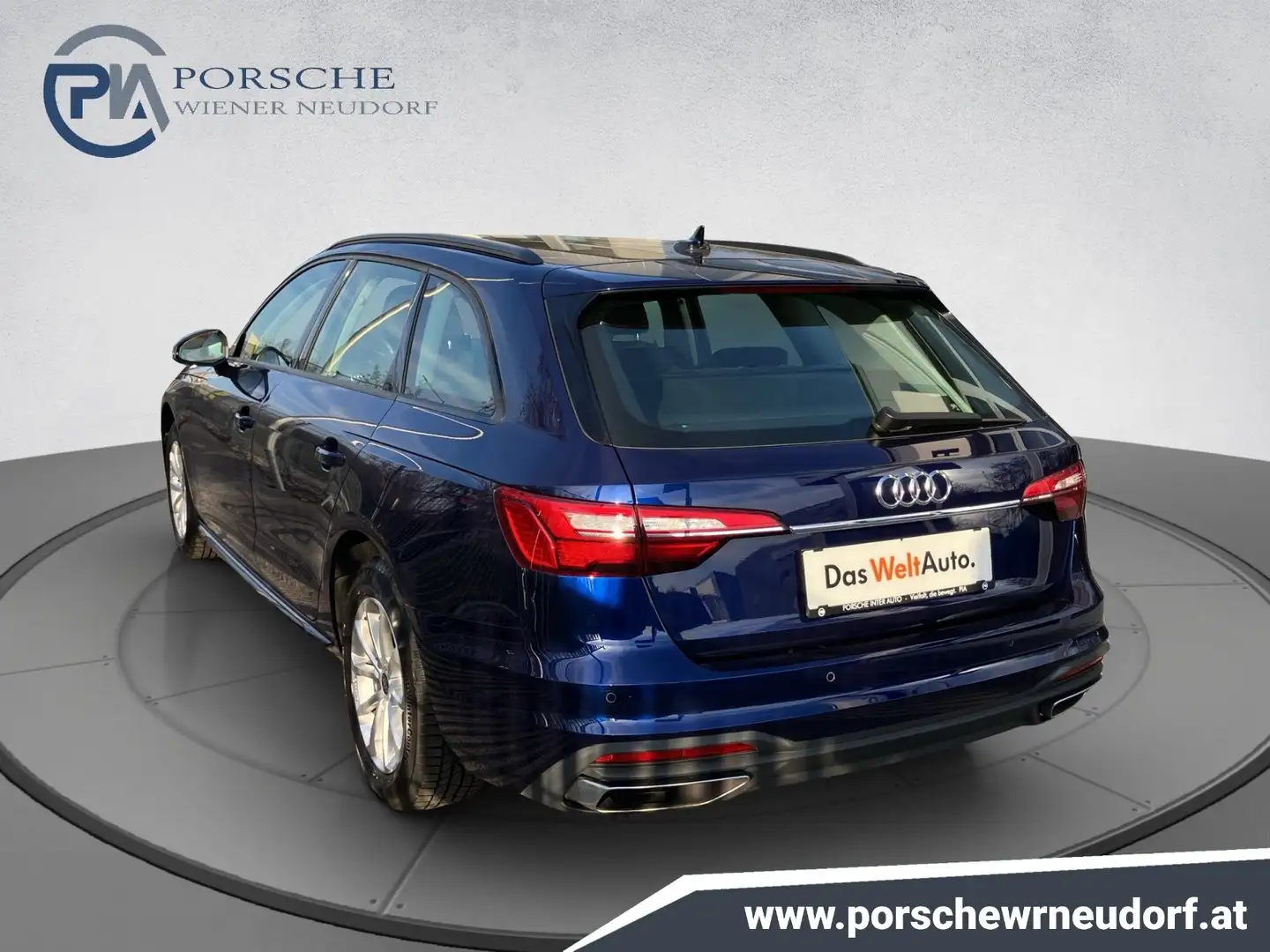 Audi A4 35 TDI Blau - 2