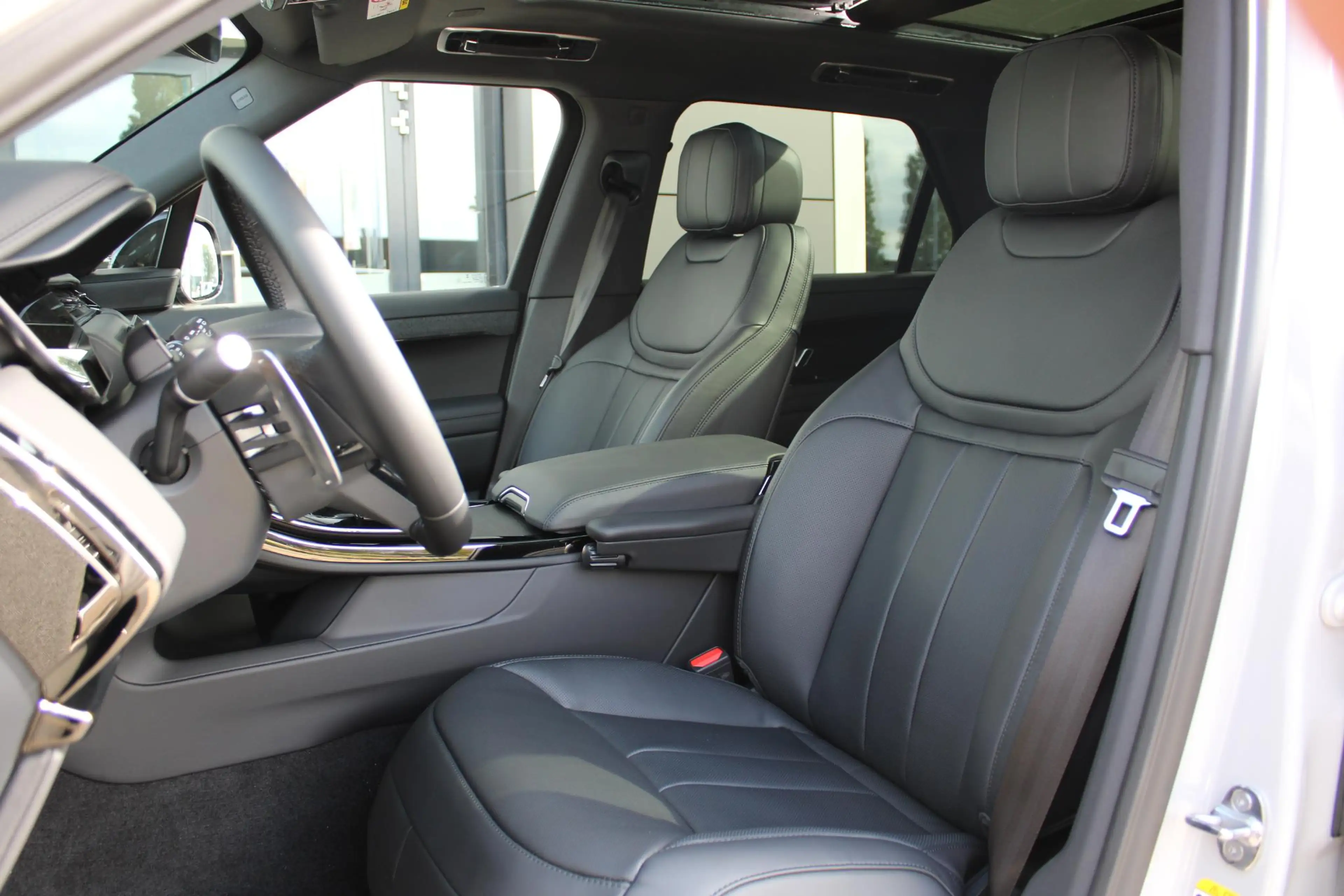 Land Rover Range Rover Sport P460e Dynamic HSE | Head-Up | Meridian Surround | — photo 5