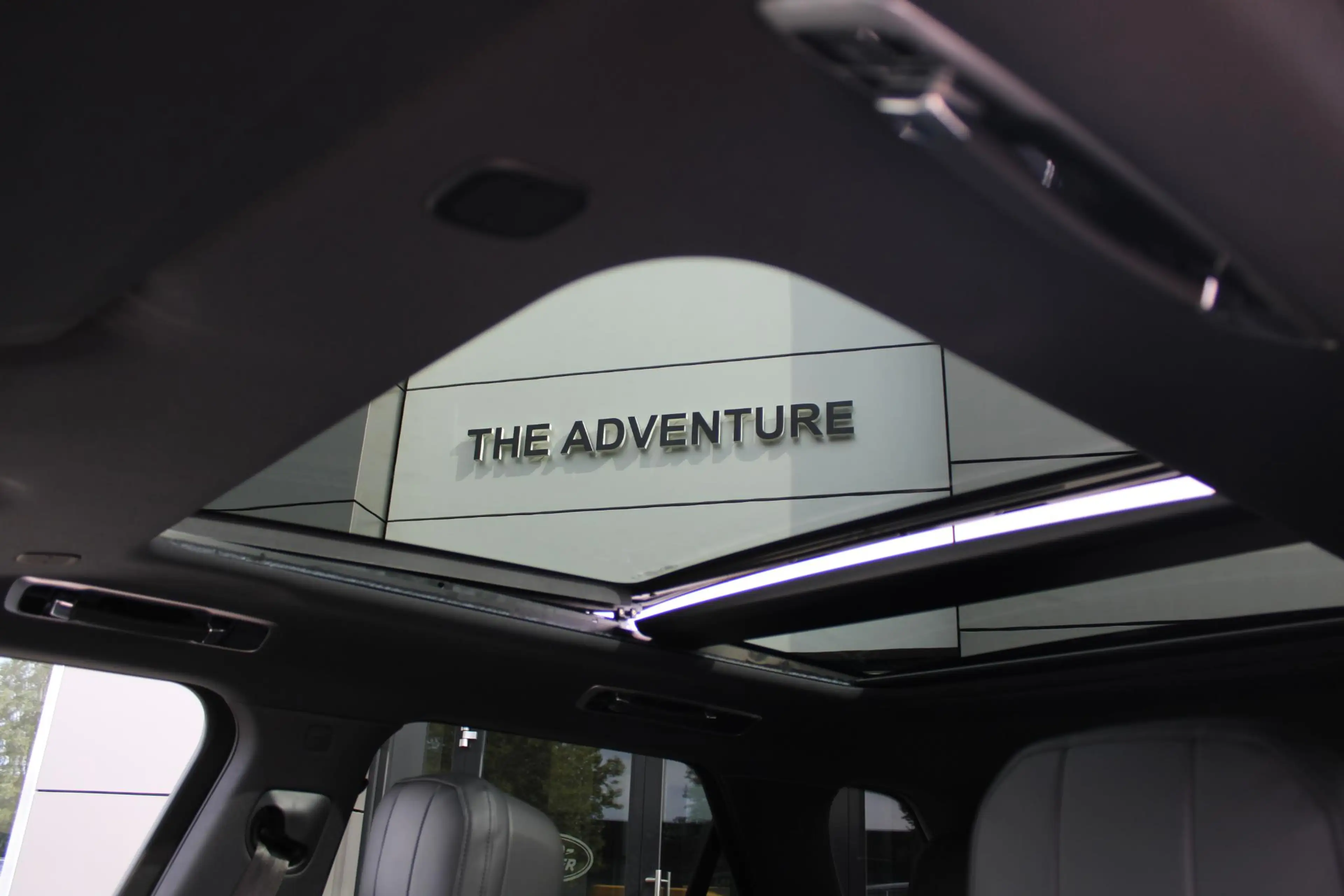 Land Rover Range Rover Sport P460e Dynamic HSE | Head-Up | Meridian Surround | — photo 12