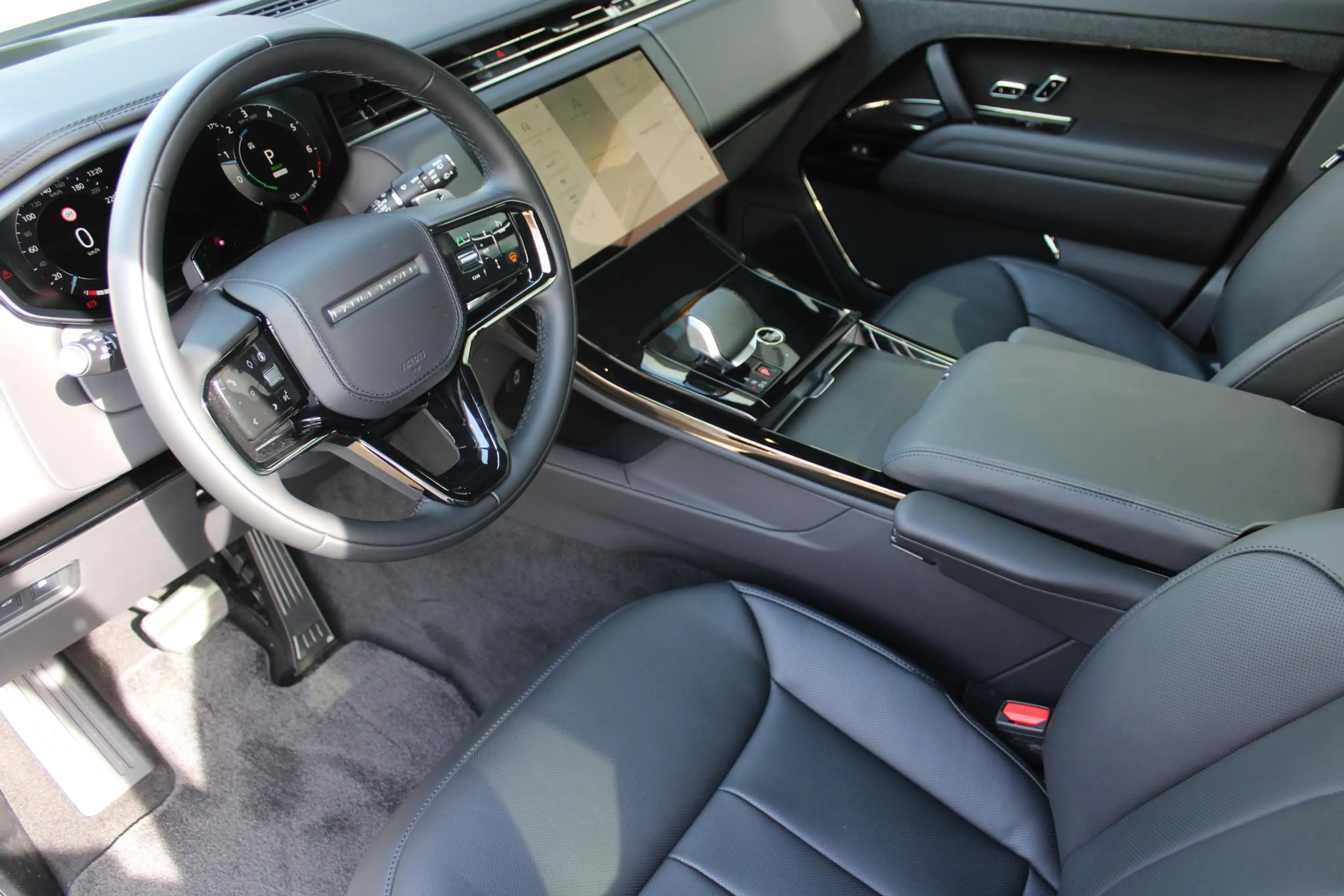 Land Rover Range Rover Sport P460e Dynamic HSE | Head-Up | Meridian Surround | — photo 4