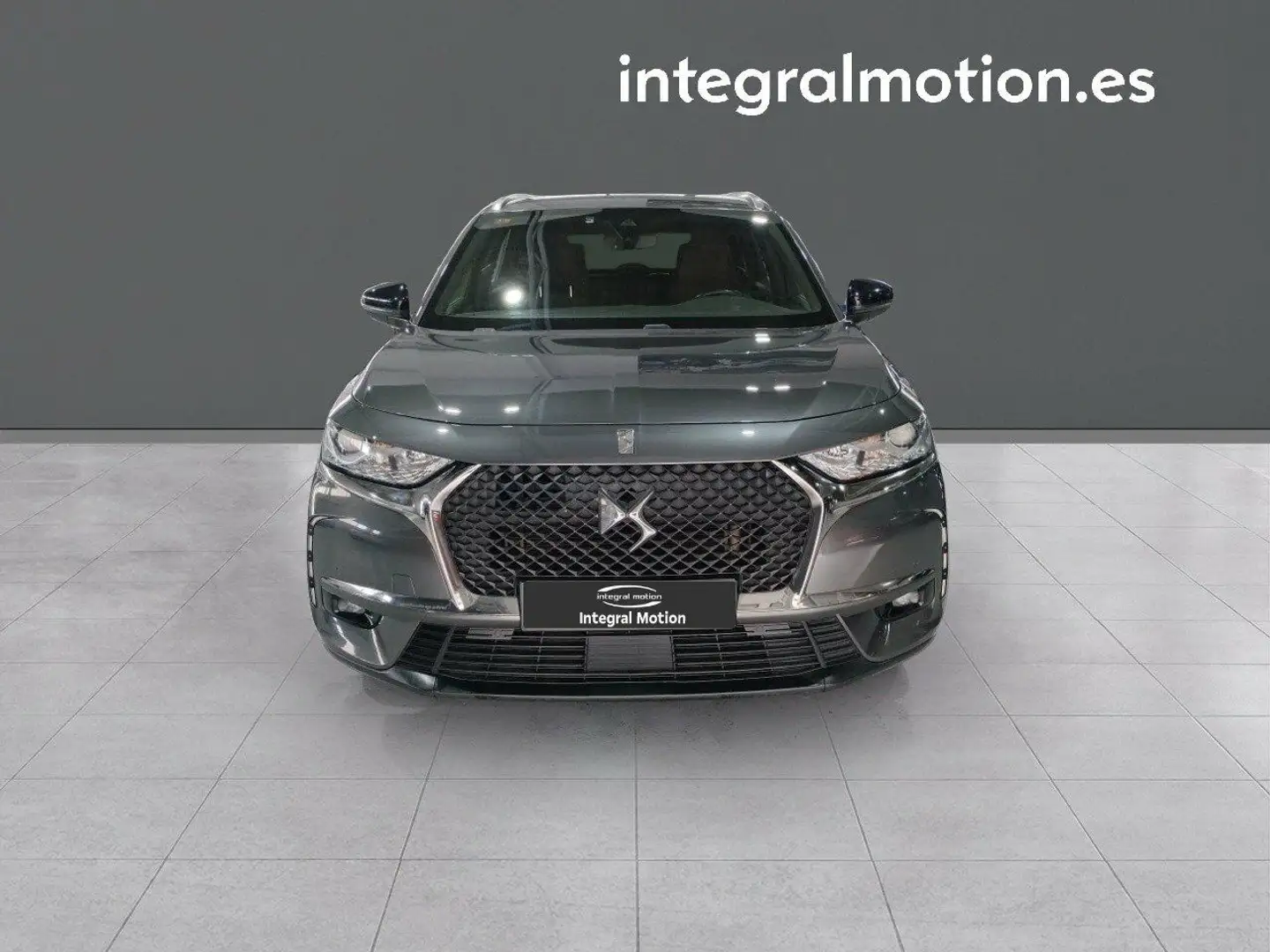 DS Automobiles DS 7 Crossback BlueHDi 96kW (130CV) SO CHIC Gris - 2