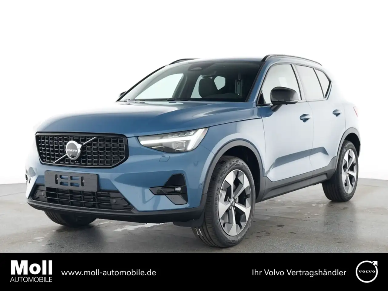 Volvo XC40 Plus Dark 2WD Digitales Cockpit Memory Sitze Sound — миниатюра 1