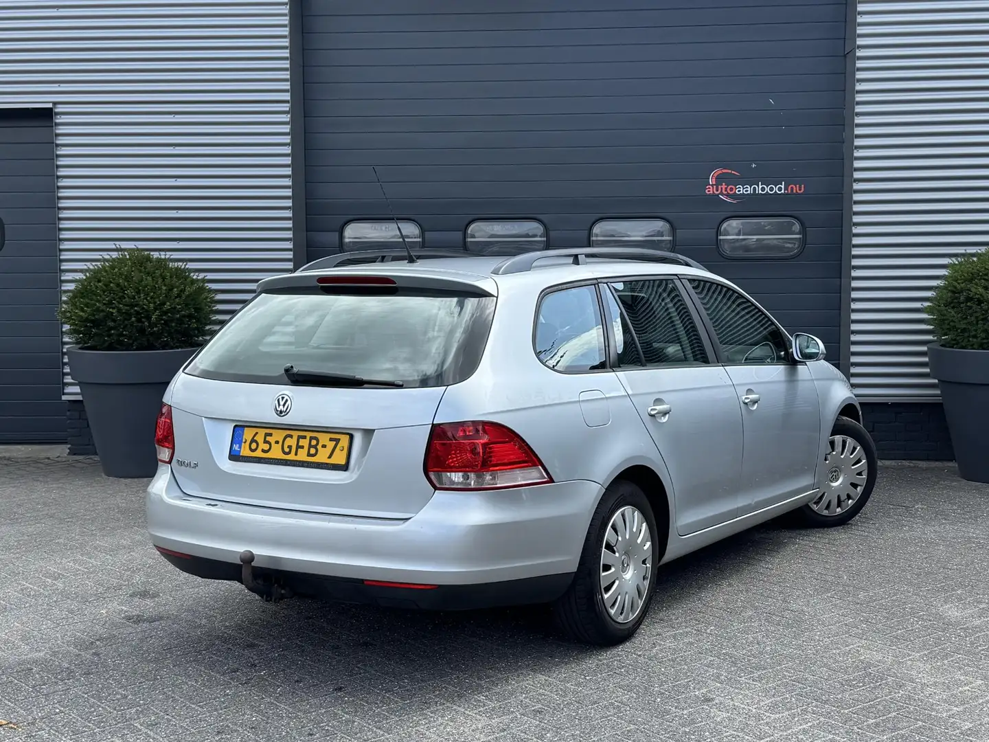 Volkswagen Golf Variant 1.6 Trendline | Airco | Trekhaak | Elektrische Ram Gris - 2