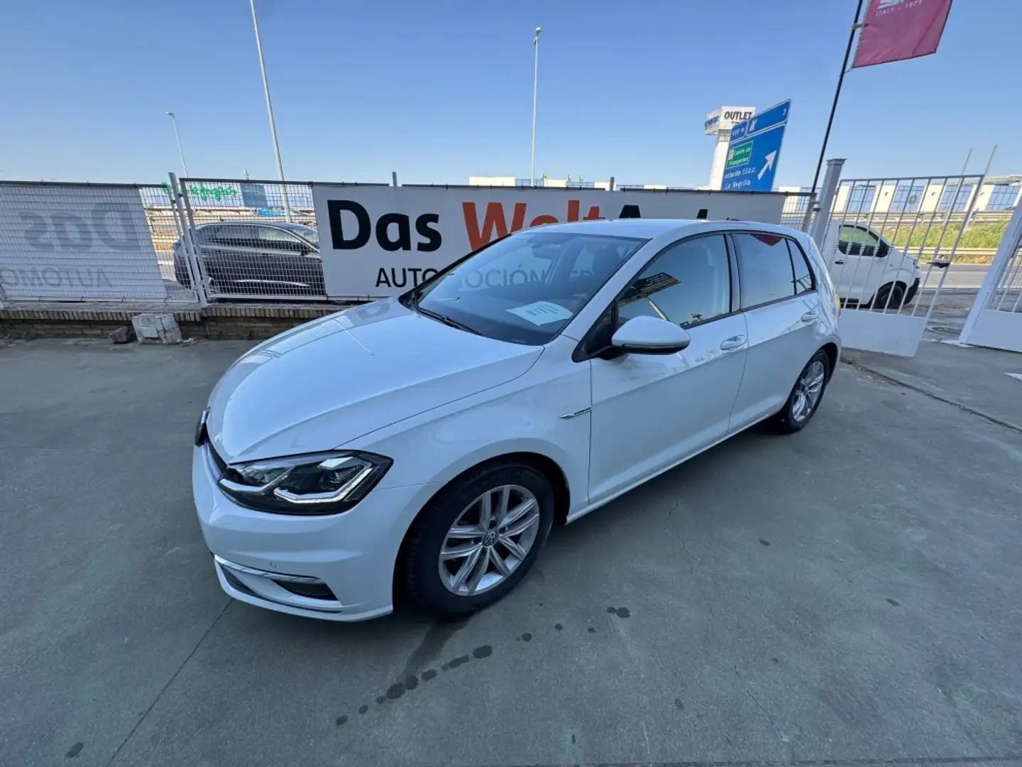 Volkswagen Golf 1.5 TSI Evo BM Advance DSG7 96kW Blanco - 1