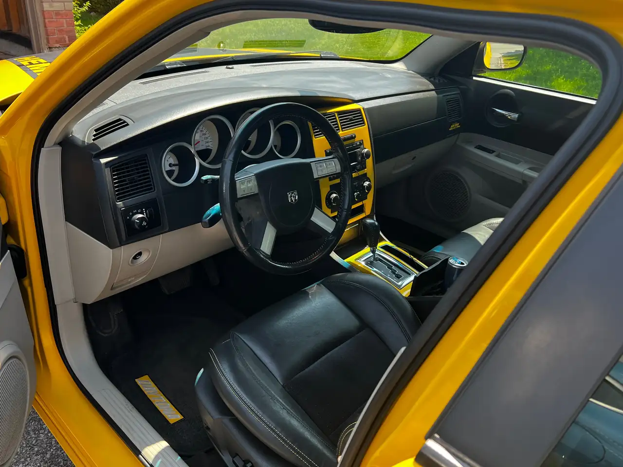 Dodge Charger снимка Dodge Charger