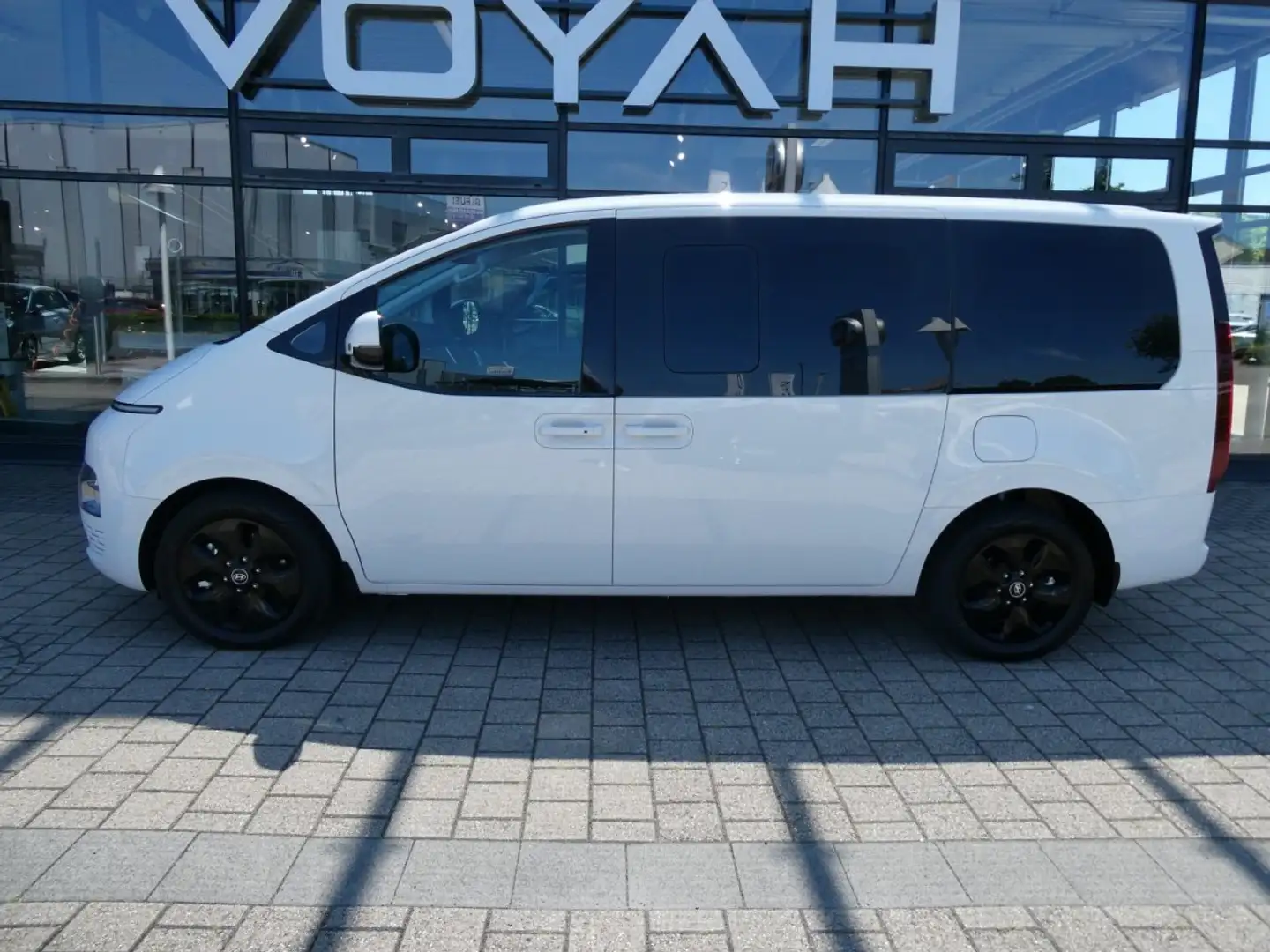Hyundai STARIA 1.6 T-GDI Hybrid Trend*9Sitzer*18Zoll*LED*SH*Kamer Wit - 2