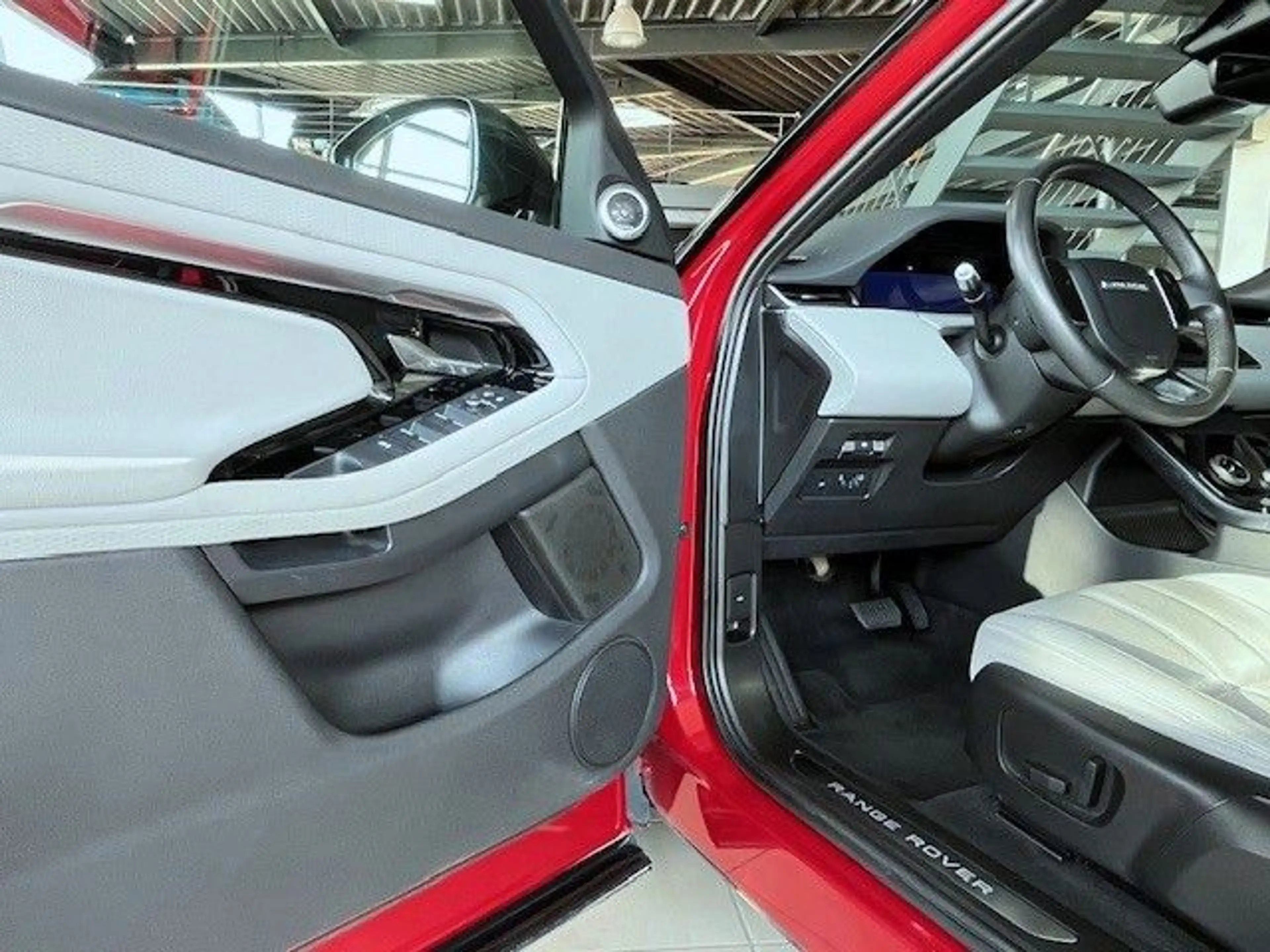 Land Rover Range Rover Evoque S P250 LED NAVI PANO RFK — photo 9