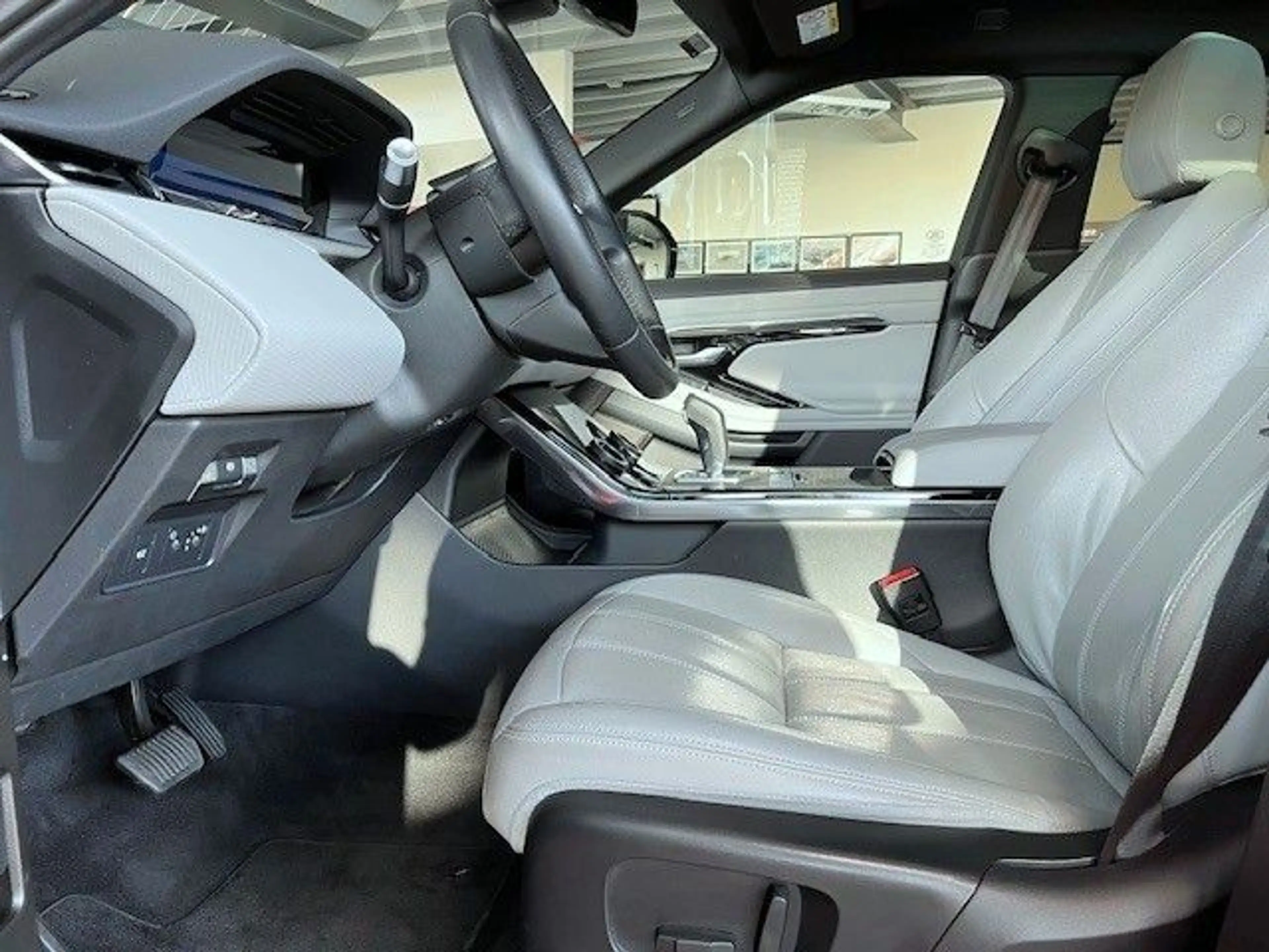 Land Rover Range Rover Evoque S P250 LED NAVI PANO RFK — photo 8