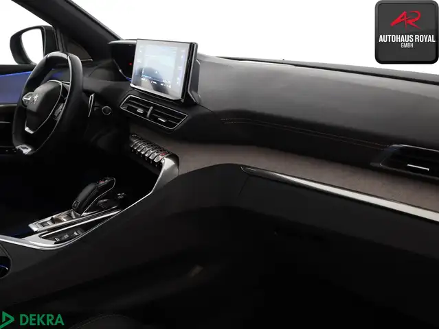 Peugeot 5008 view 10