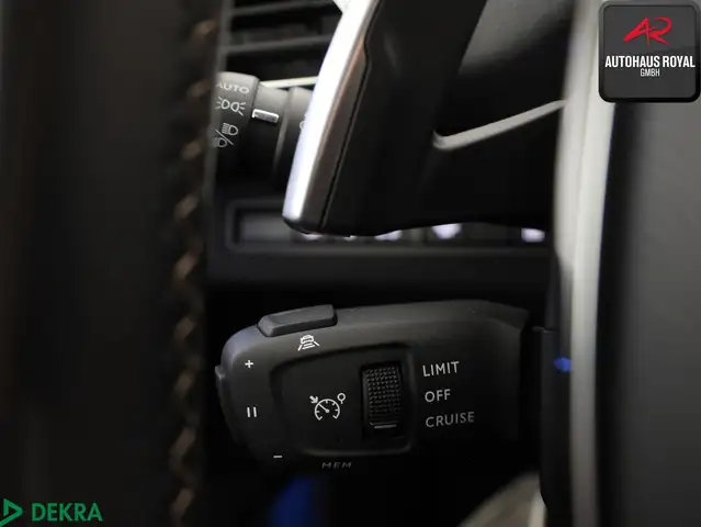 Peugeot 5008 view 16