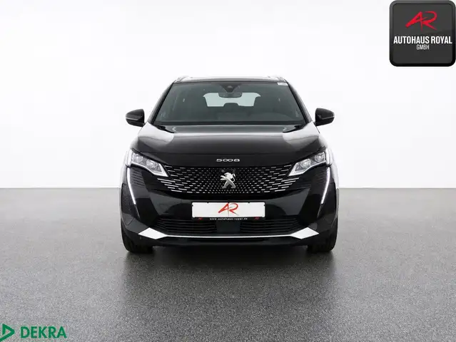 Peugeot 5008 view 8