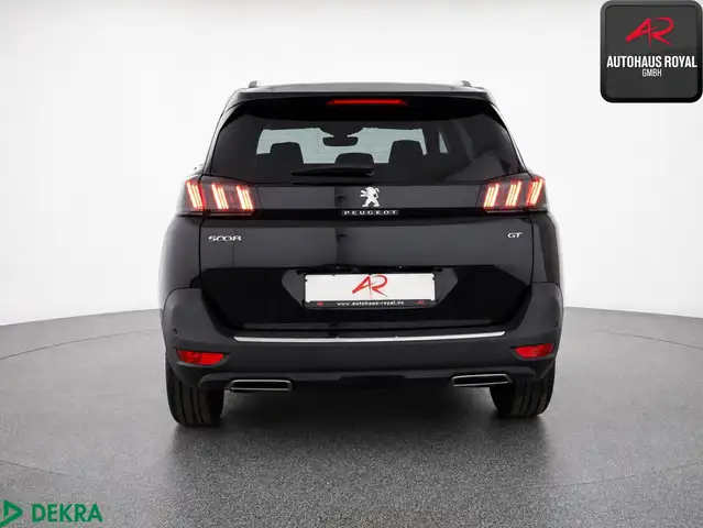 Peugeot 5008 view 4