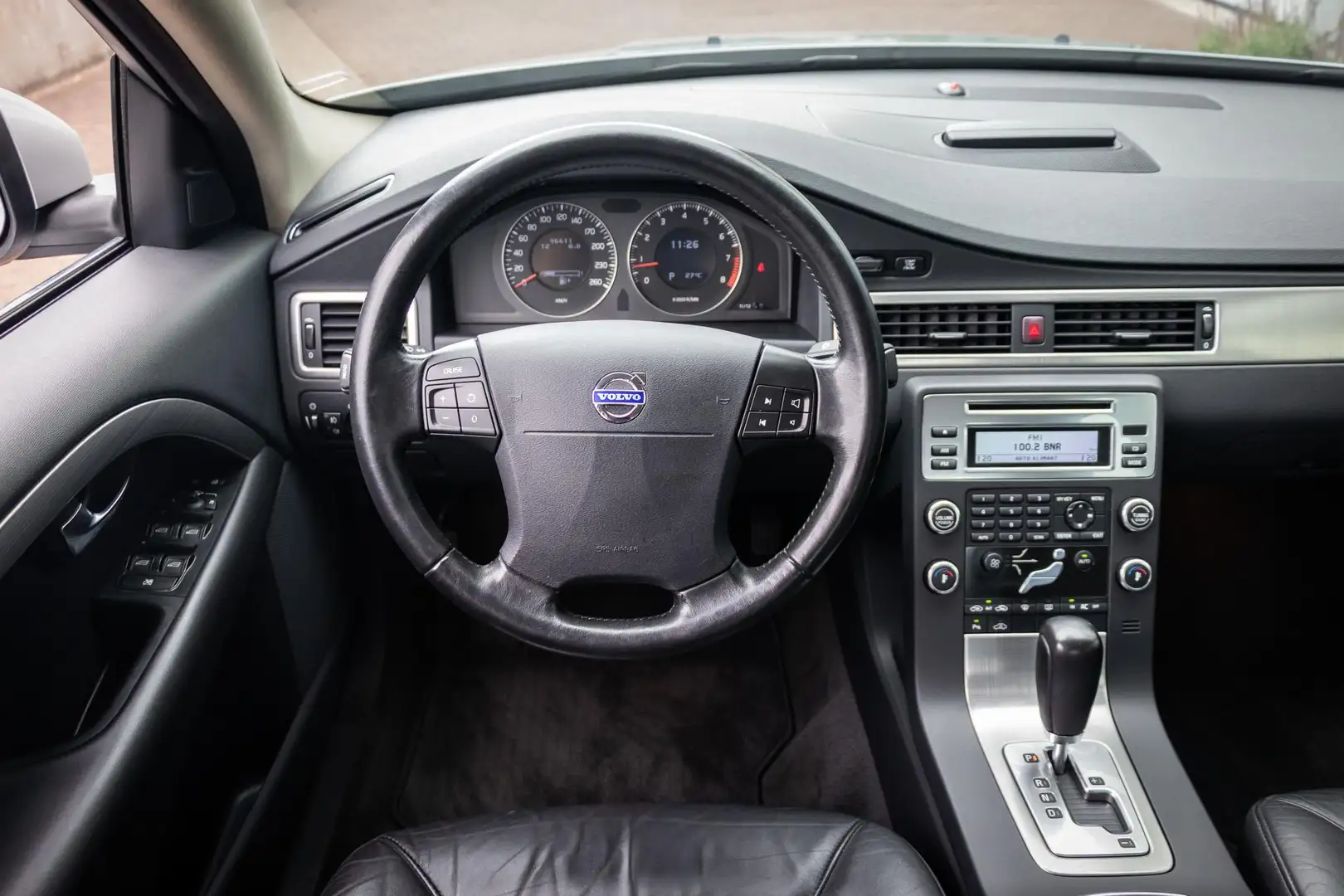 Volvo S80 2.5T Aut. Momentum Grijs - 2