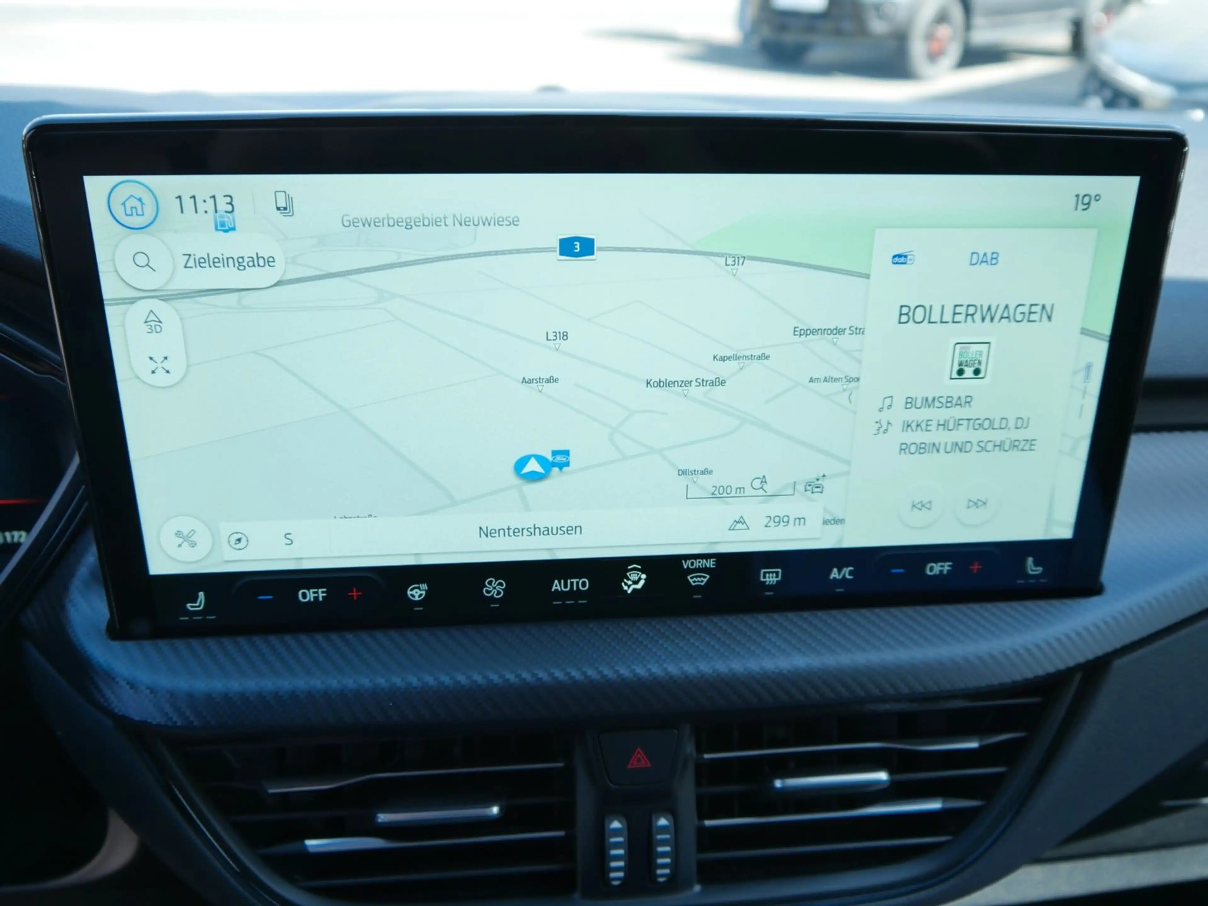 Ford Kuga ST-Line Automatik + Navi + Winter + AHK — photo 10