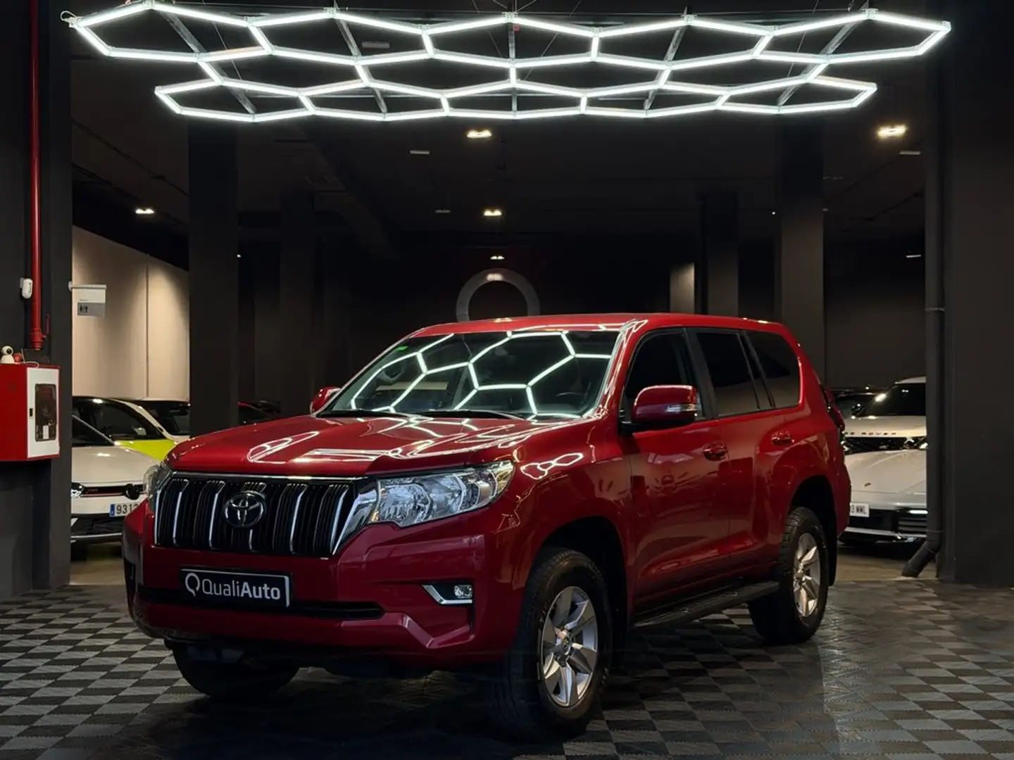 Toyota Land Cruiser 2.8 D-4D VX Rojo - 1