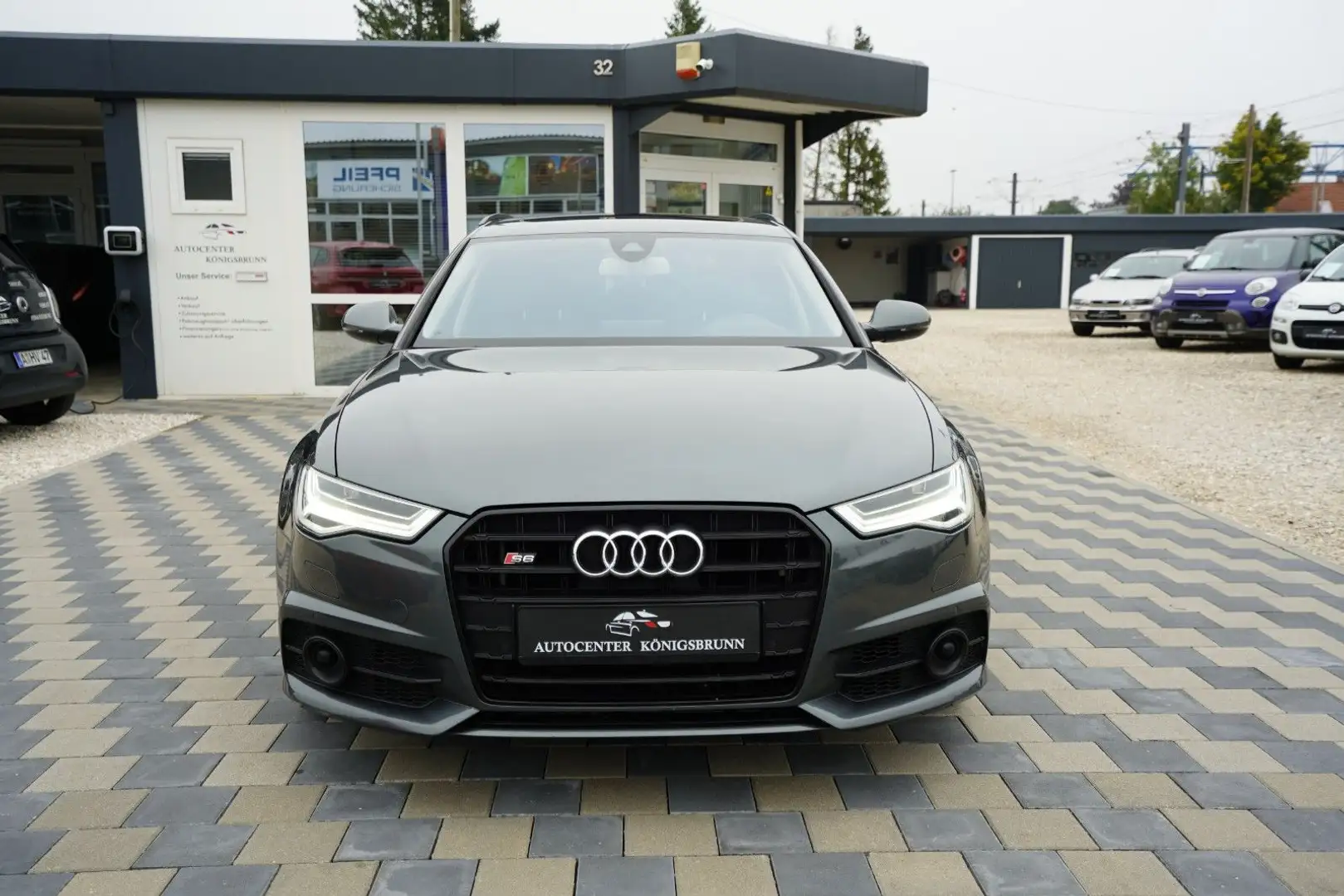 Audi S6 Avant 4.0 TFSI*Quattro*Kamera*Bose*Pano*Sthz* Gris - 2