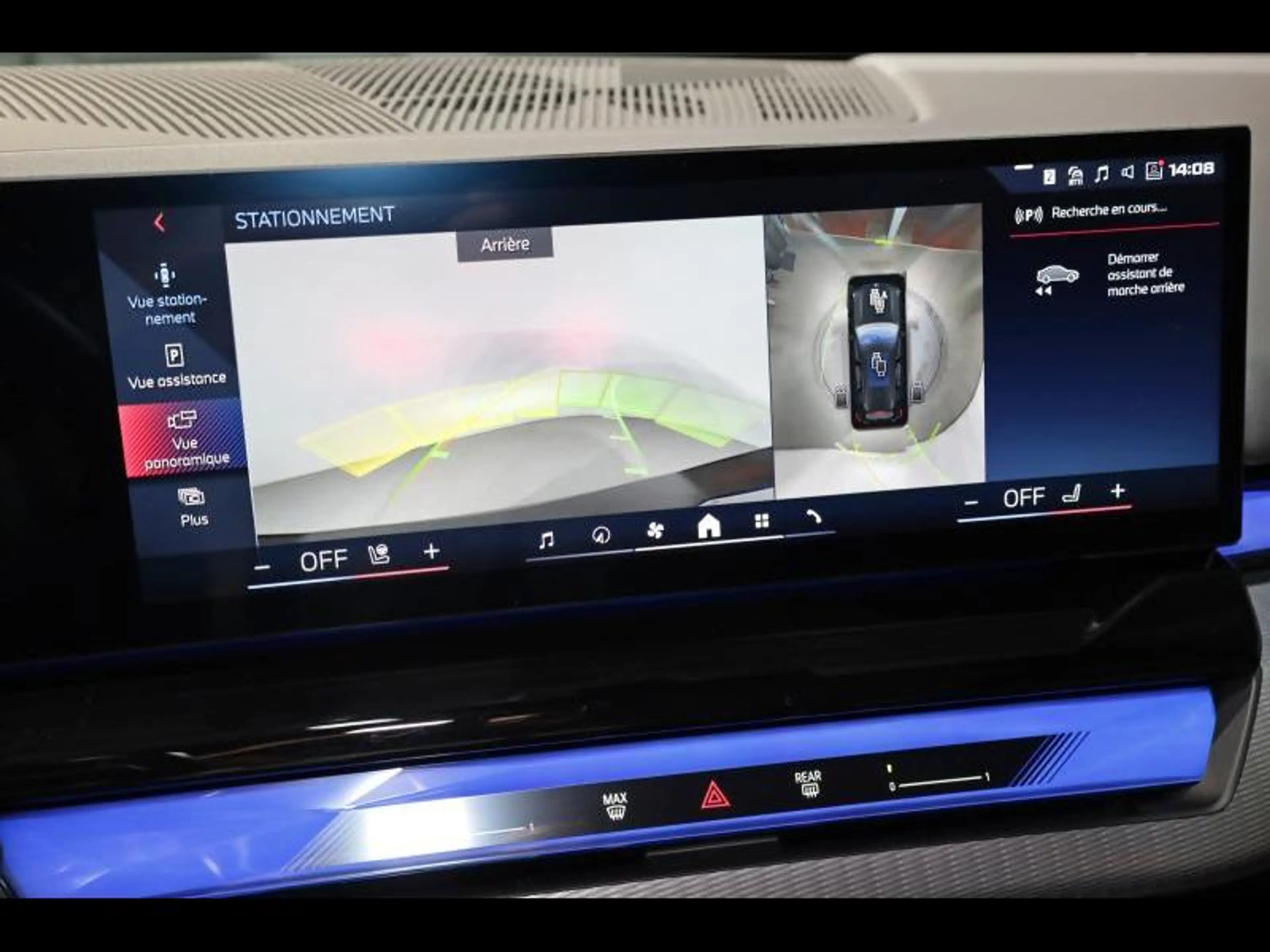 BMW i5 M60 xDrive Touring Kit M Sport — photo 15