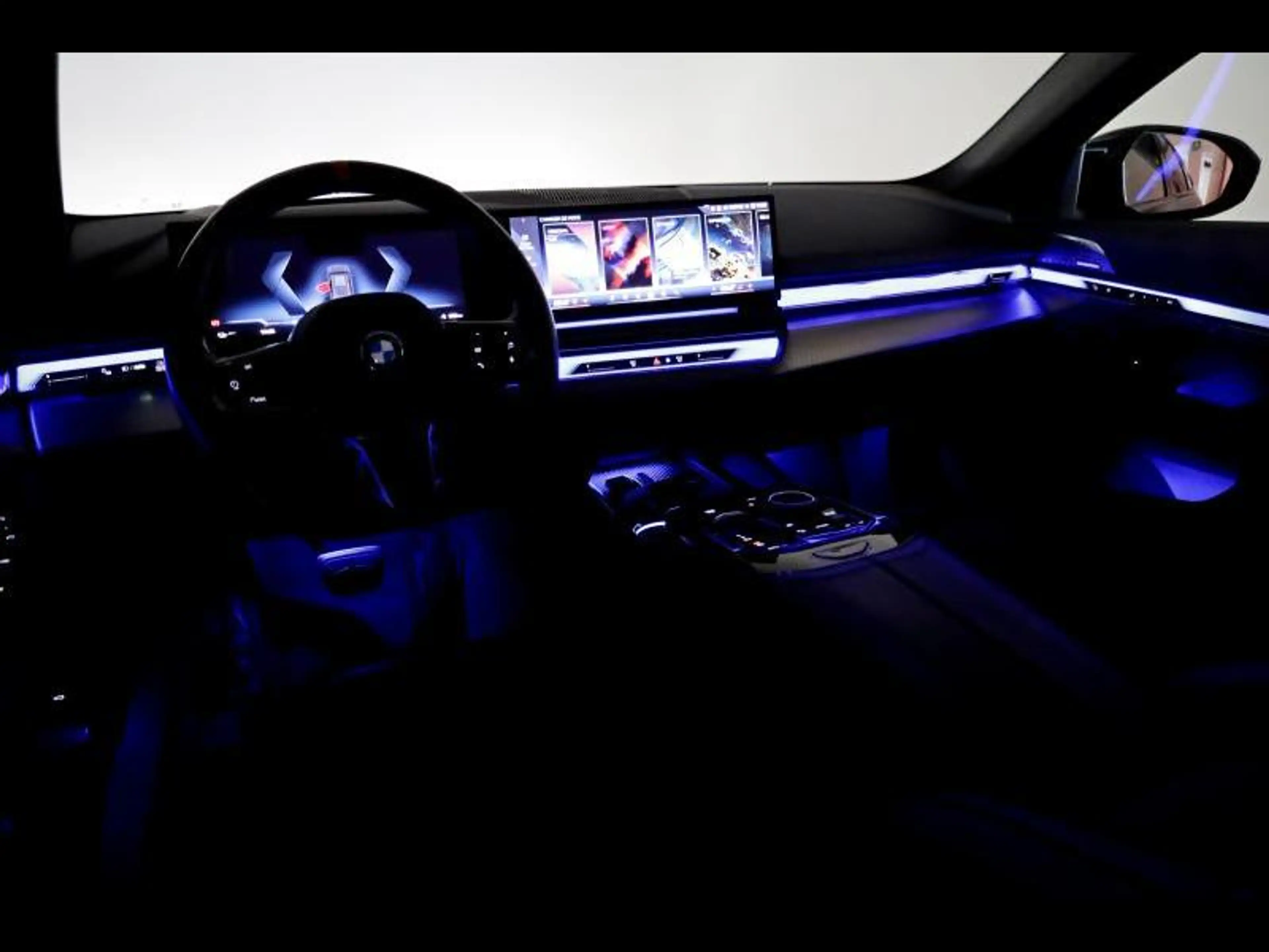 BMW i5 M60 xDrive Touring Kit M Sport — photo 12