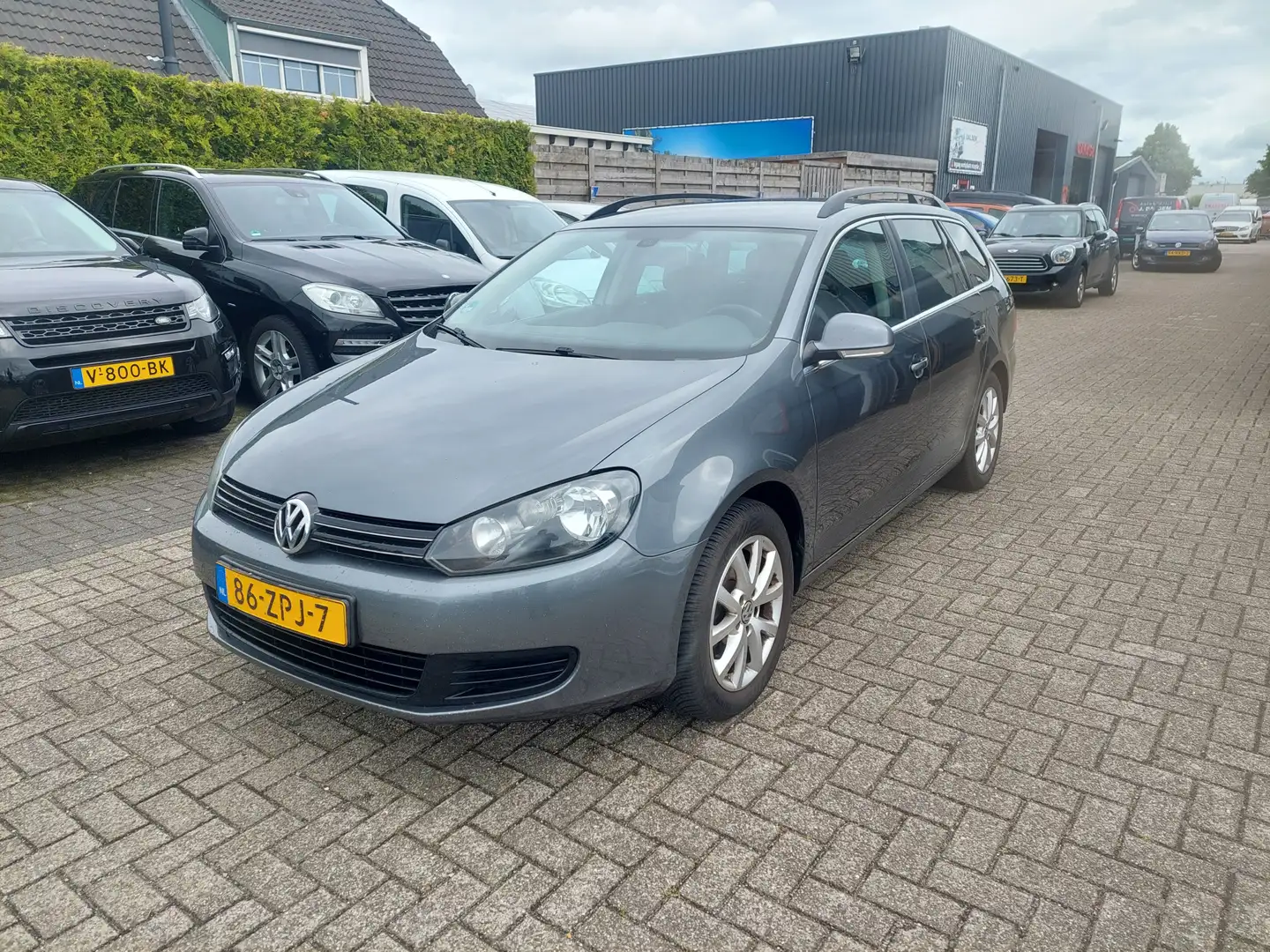 Volkswagen Golf Variant 1.2 TSI Comfortline BlueMotion Gris - 1