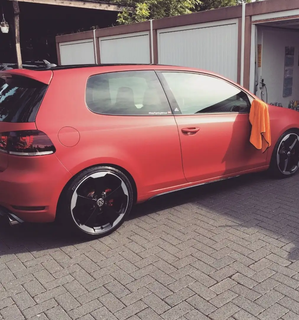 Volkswagen Golf GTI Golf 2.0 GTI adidas Rot - 1