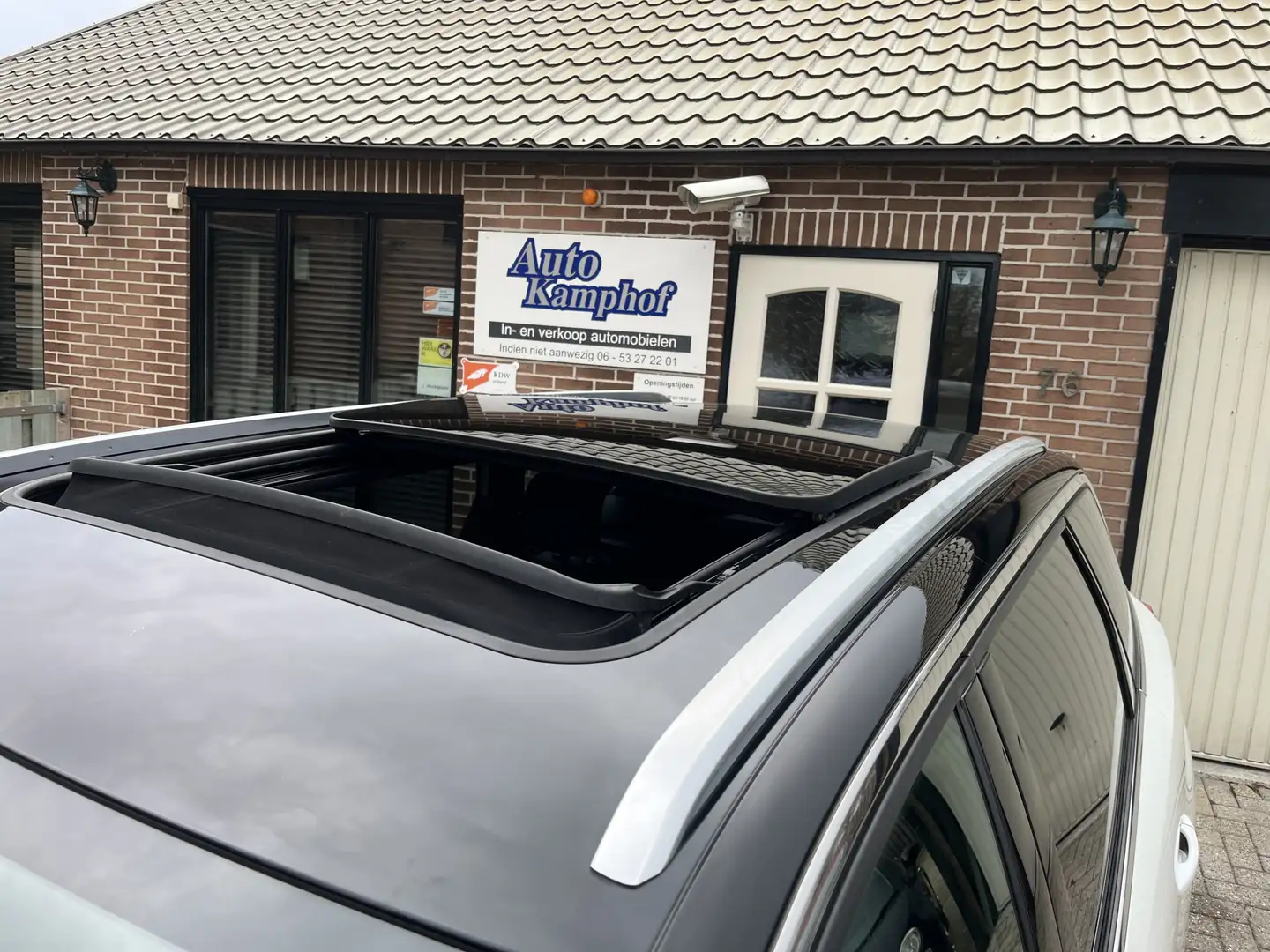 Peugeot 5008 1.2 PureTech GT-Line Avantage Panodak 7p Weiß - 2