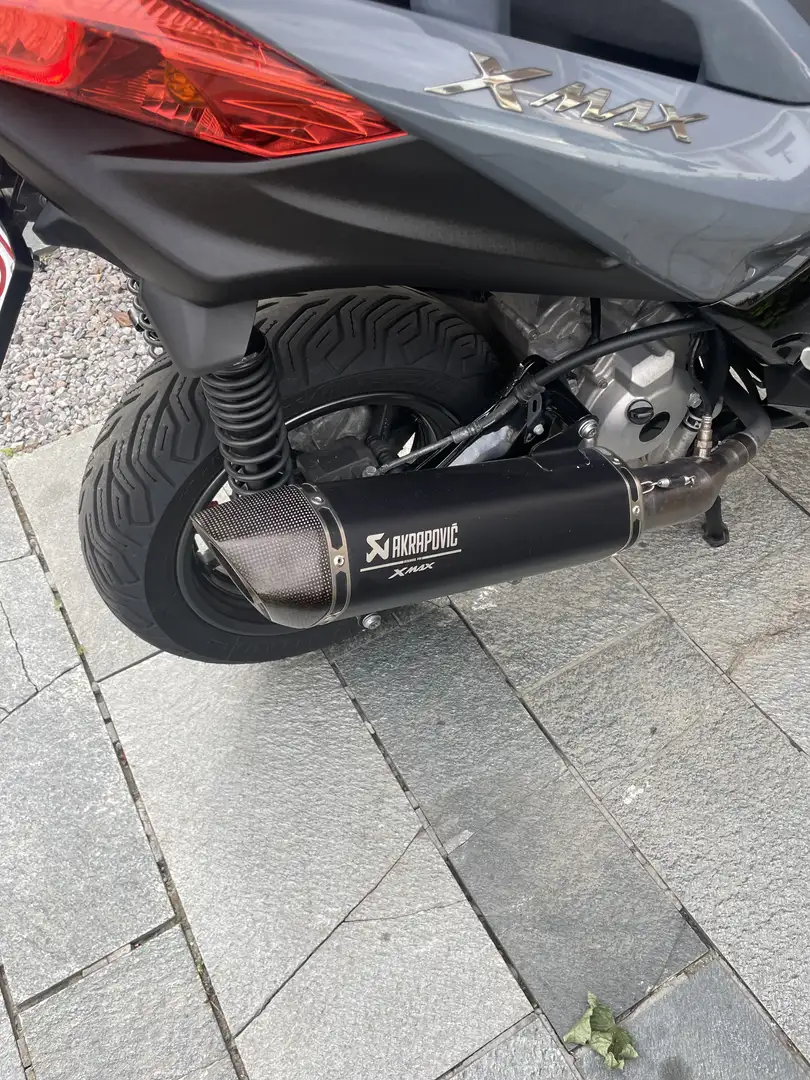 Yamaha X-Max 300 - 1