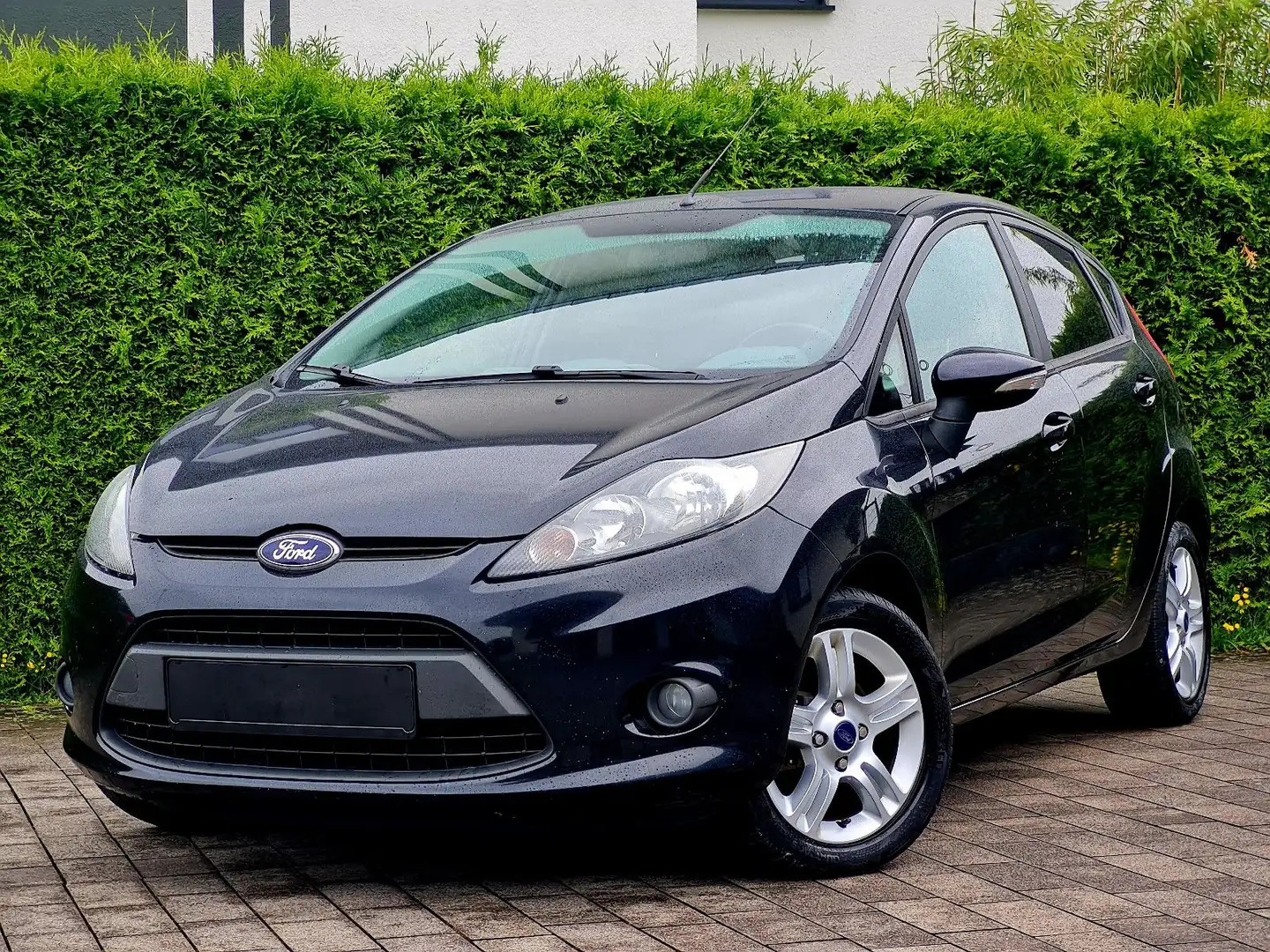 Ford Fiesta Viva (5-Türer, Klima, SHZ) - 1