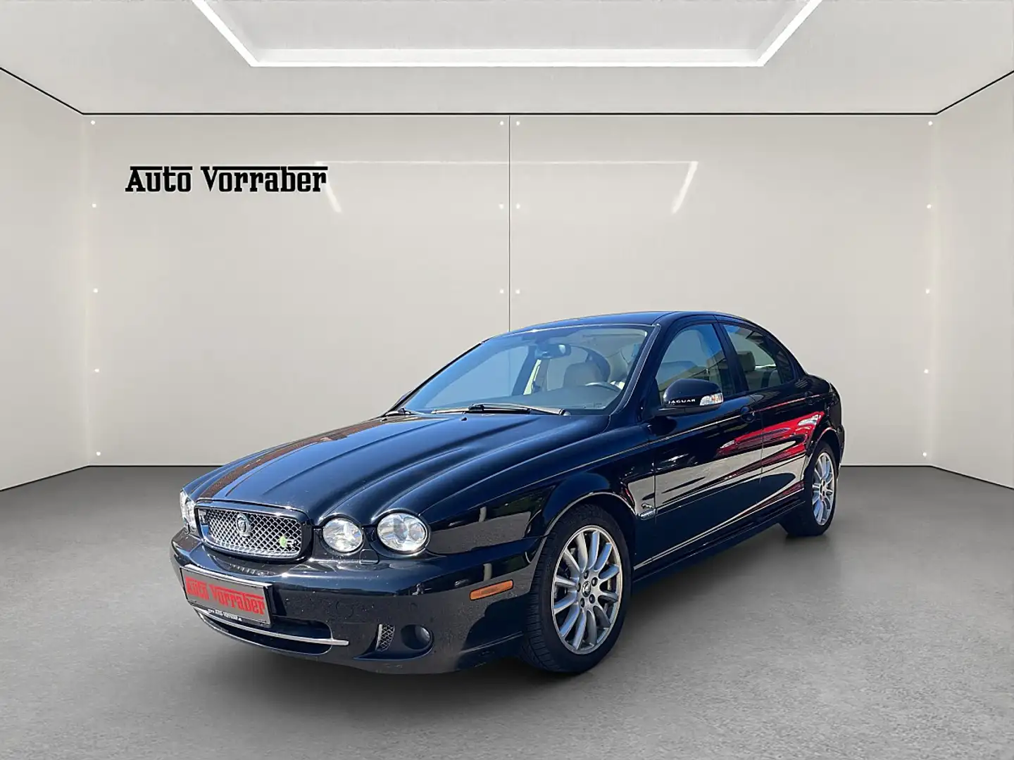 Jaguar X-Type 2,2 Classic Aut. DPF Schwarz - 1